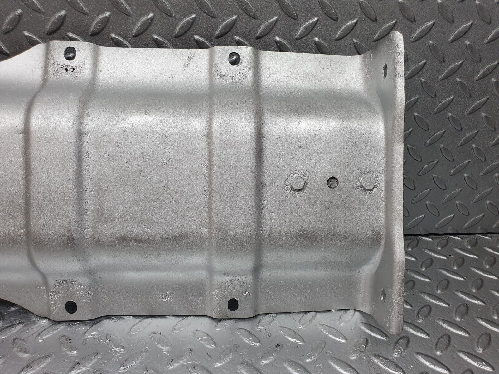 43821 Mercedes-Benz C126 380SEC Coupe Exhaust Heat Shield