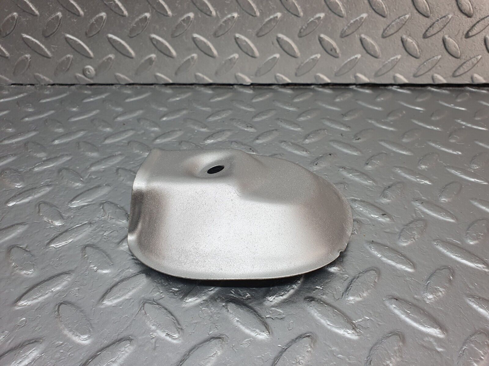 42845 Mercedes-Benz W201 190 2.0L Engine Mount Bracket Heat Shield Right Side