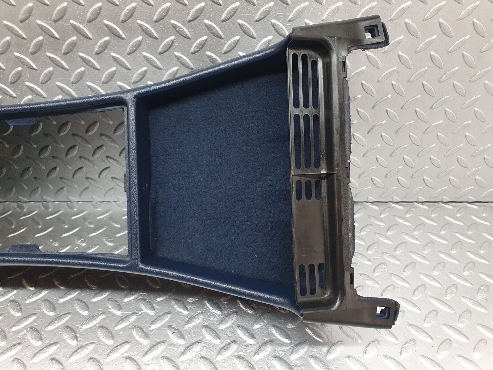 42664 Mercedes-Benz W201 190 2.0L Centre Console Blue 2016831325 2016831236