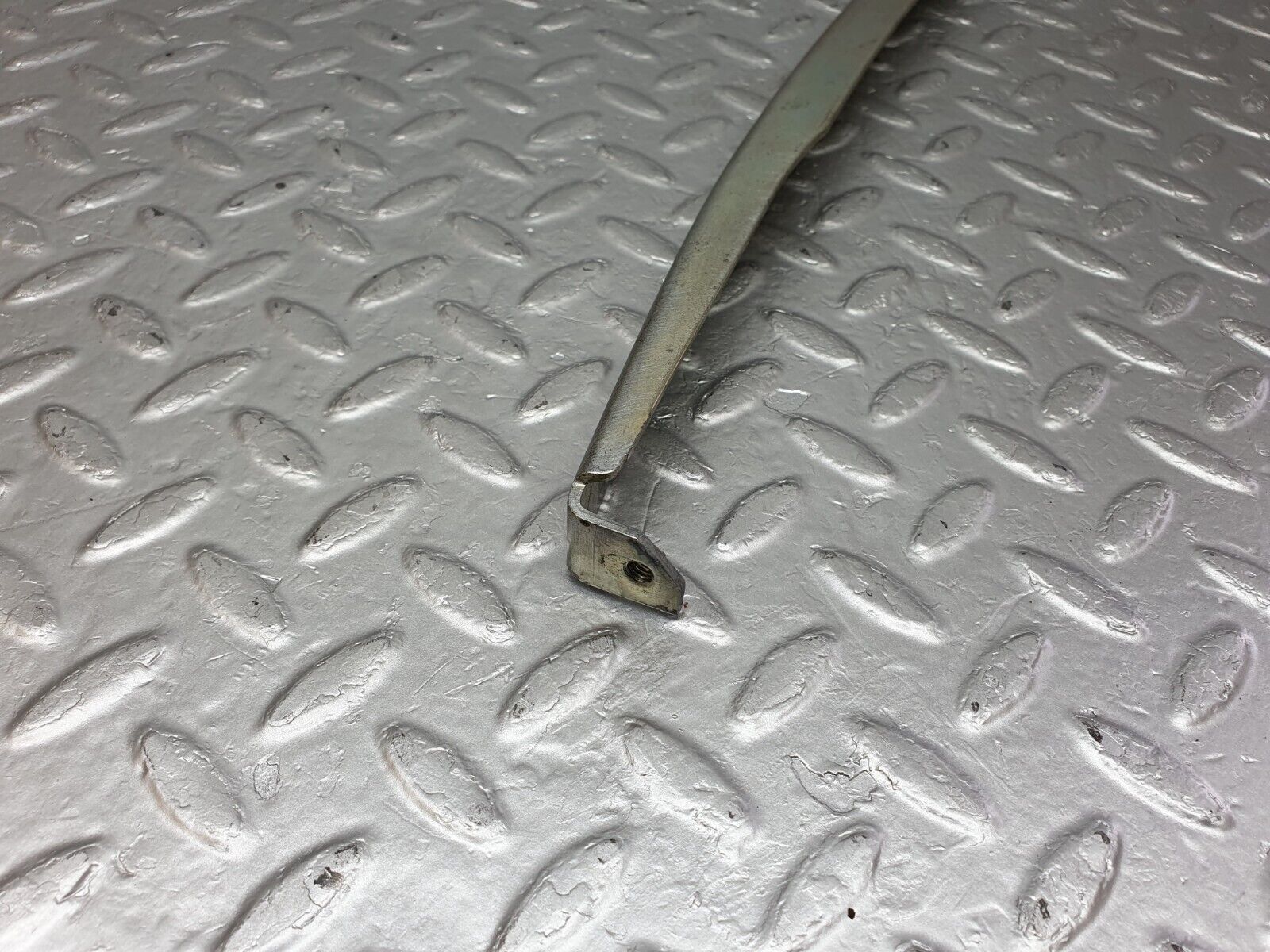 42432 Mercedes-Benz R129 320SL Coupe Right Door Rear Window Channel