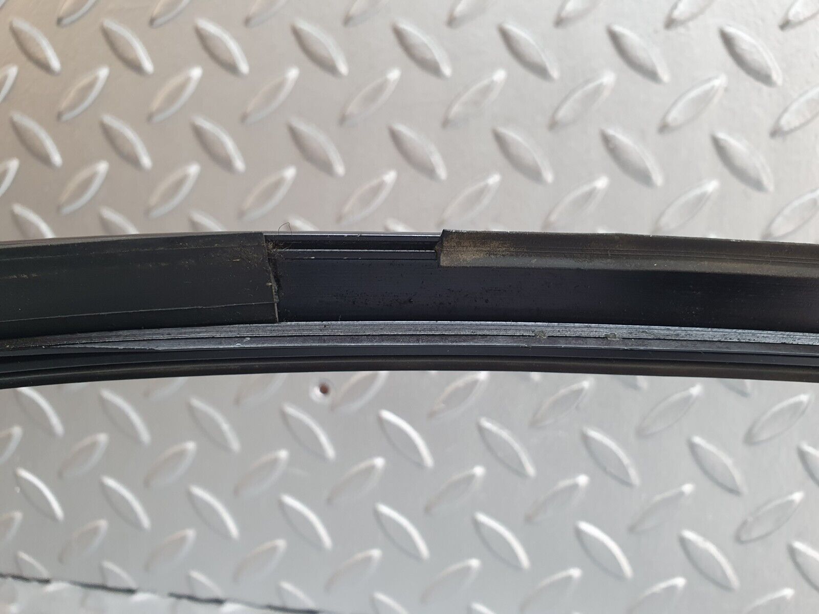 42112 Mercedes-Benz W202 C200 Roof Trim Right Side
