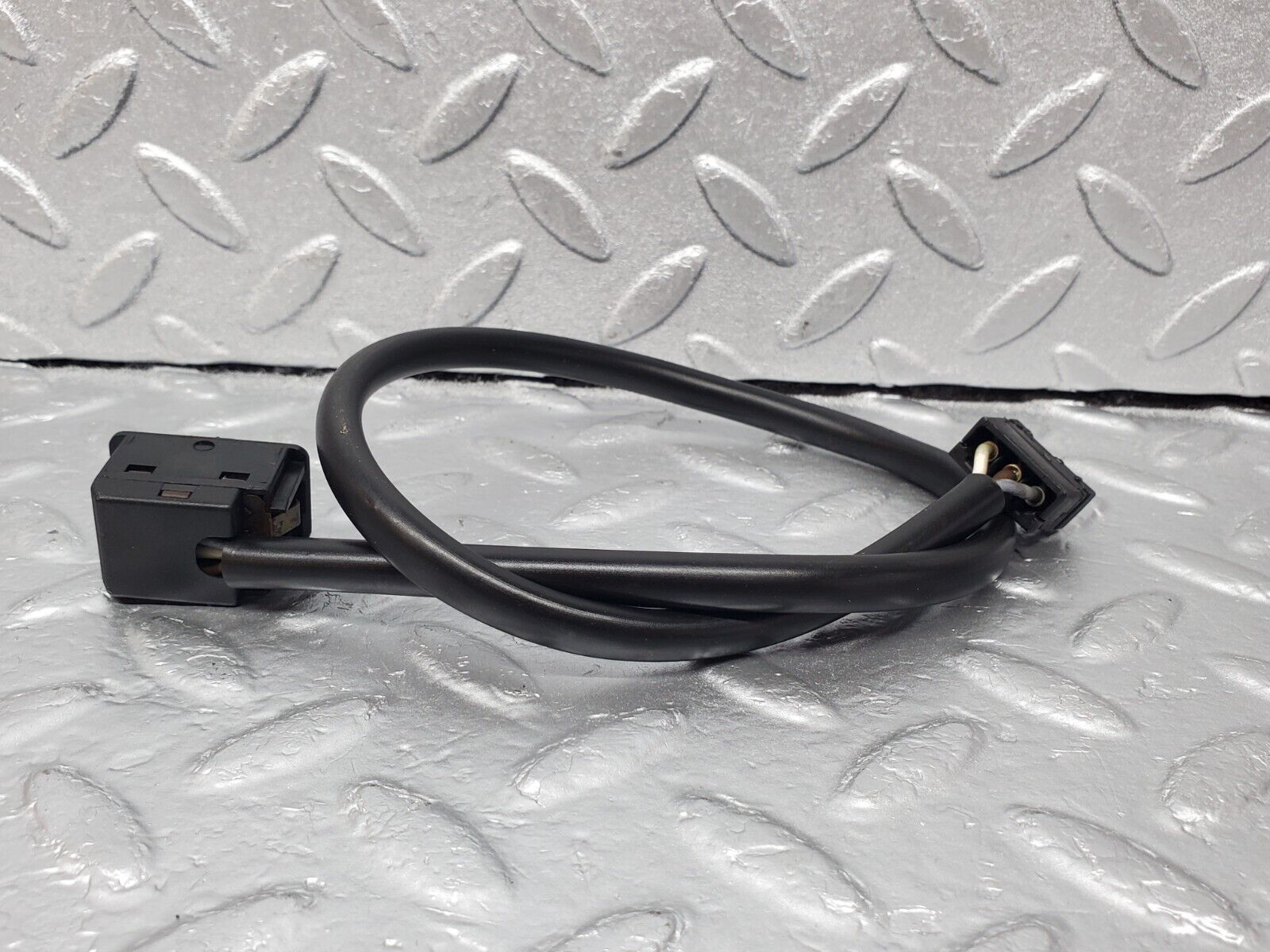 45660 Mercedes-Benz W126 420SE Steering Column Adjustment Switch 0025458007