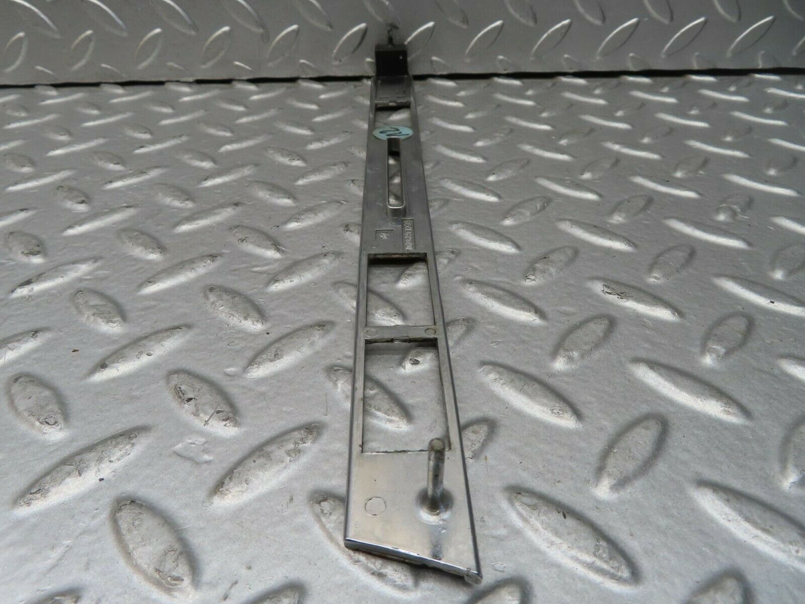 15747 Mercedes-Benz R107 450SL Dashboard Centre Trim 1076891271