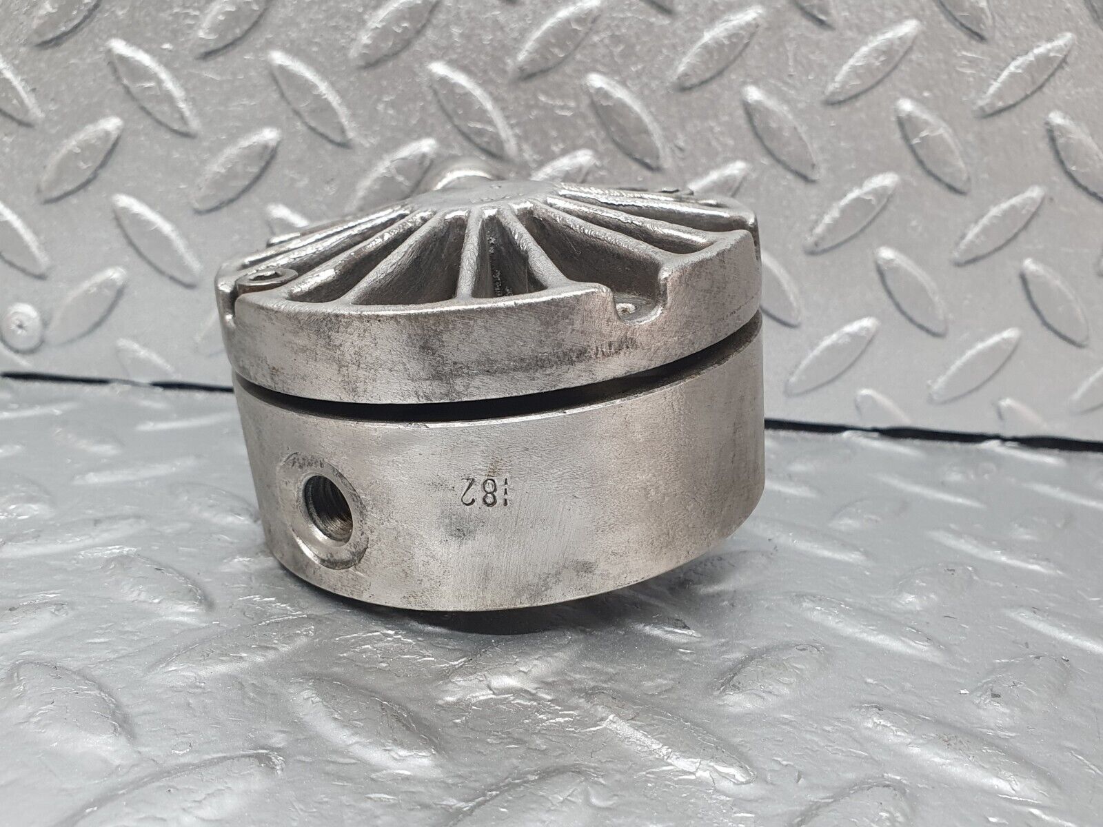 43688 Mercedes-Benz C126 380SEC Coupe Hydraulic Suspension Pump 1162360008