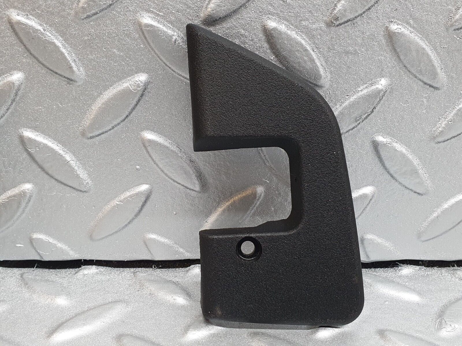 42055 Mercedes-Benz W202 C200 Interior Door Latch Trim Pair