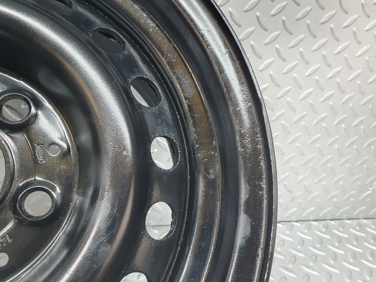 44243 Mercedes-Benz W123 280E Steel Wheel 6.5Jx14H2 1264000702