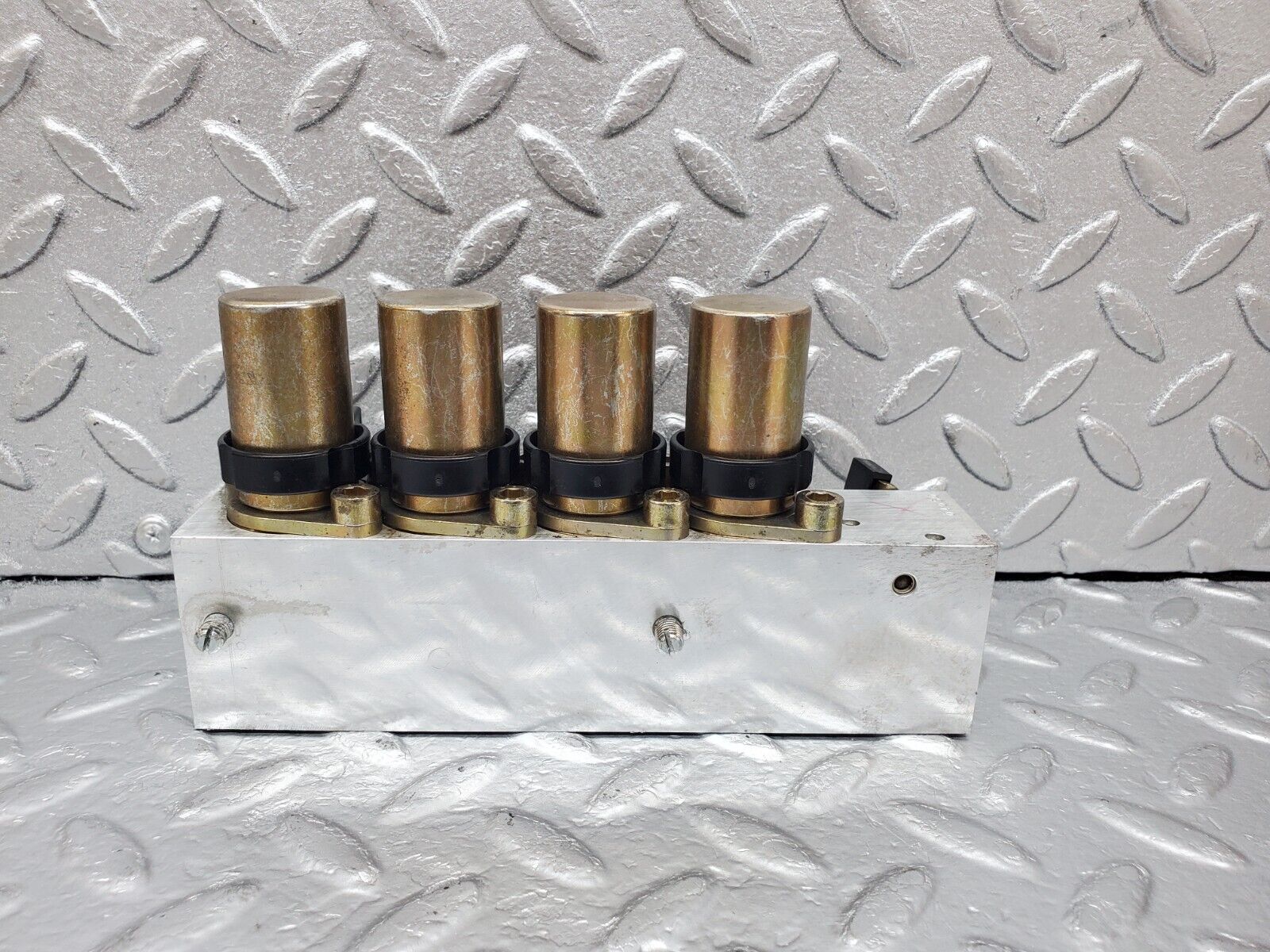 44978 Mercedes-Benz R129 300SL Coupe Roof Hydraulic Valve Right 1298001578