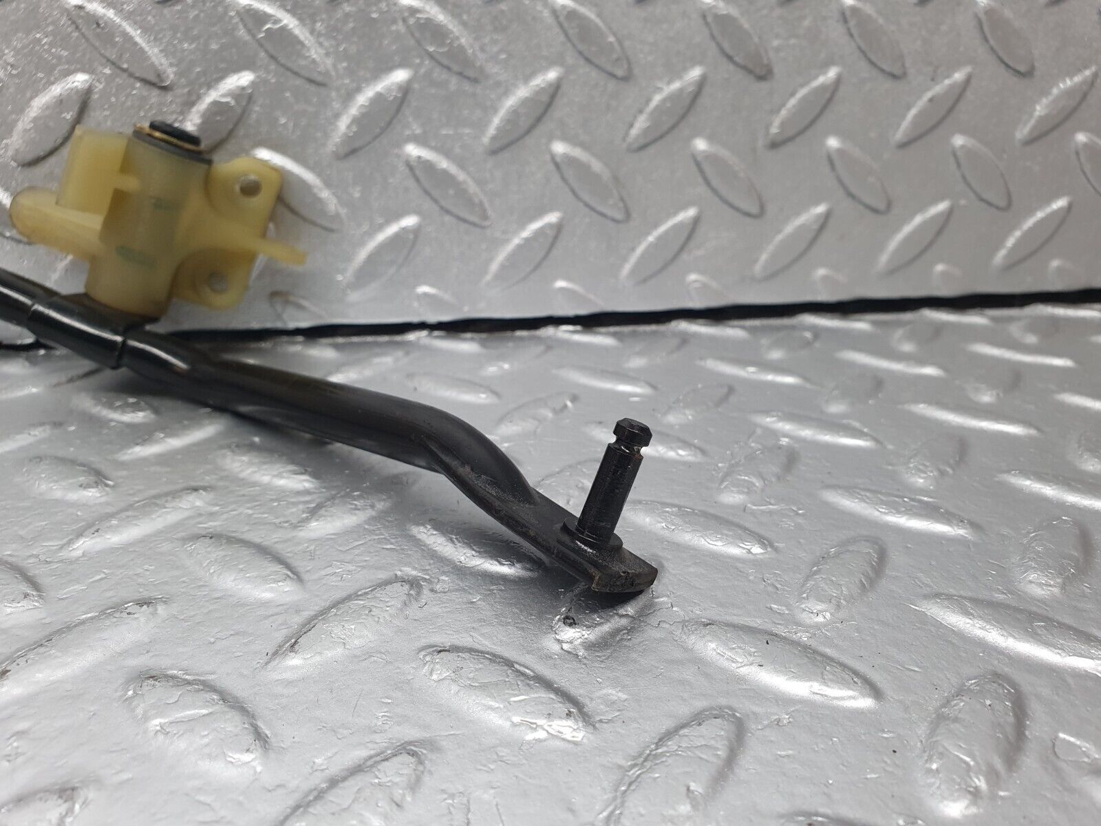 42815 Mercedes-Benz W201 190 2.0L Accelerator Pedal Linkage 2013010218