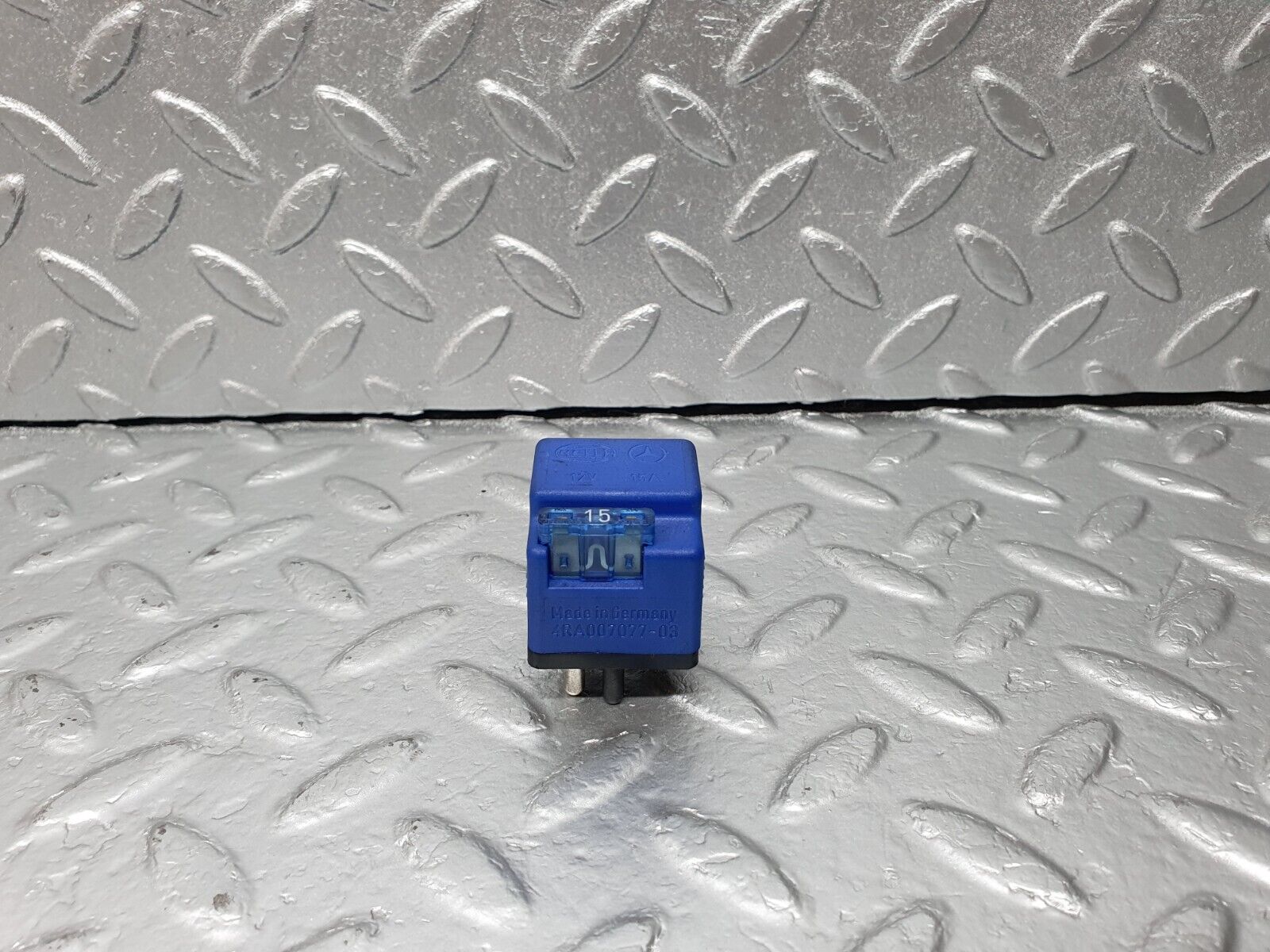 42247 Mercedes-Benz R129 320SL Coupe Auxiliary Relay 0025420119