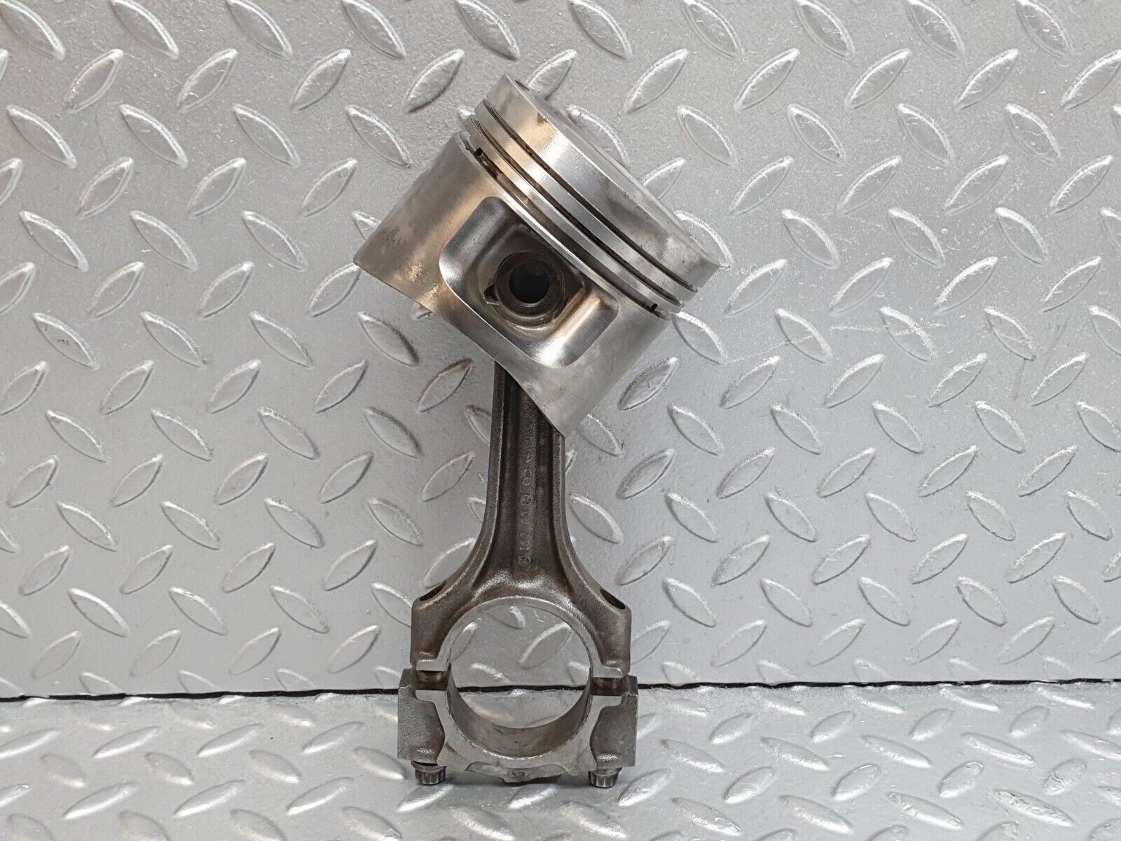 43078 Mercedes-Benz W123 Piston With Connecting Rod 95.485 mm 1020381