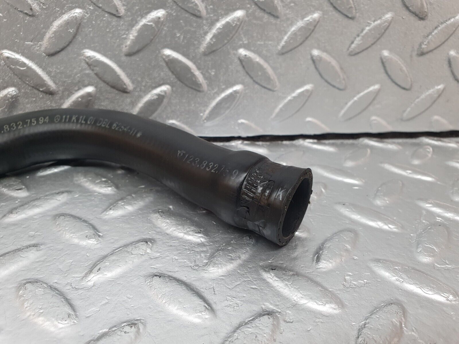 42811 Mercedes-Benz W201 190 2.0L Radiator Hose 1238327594