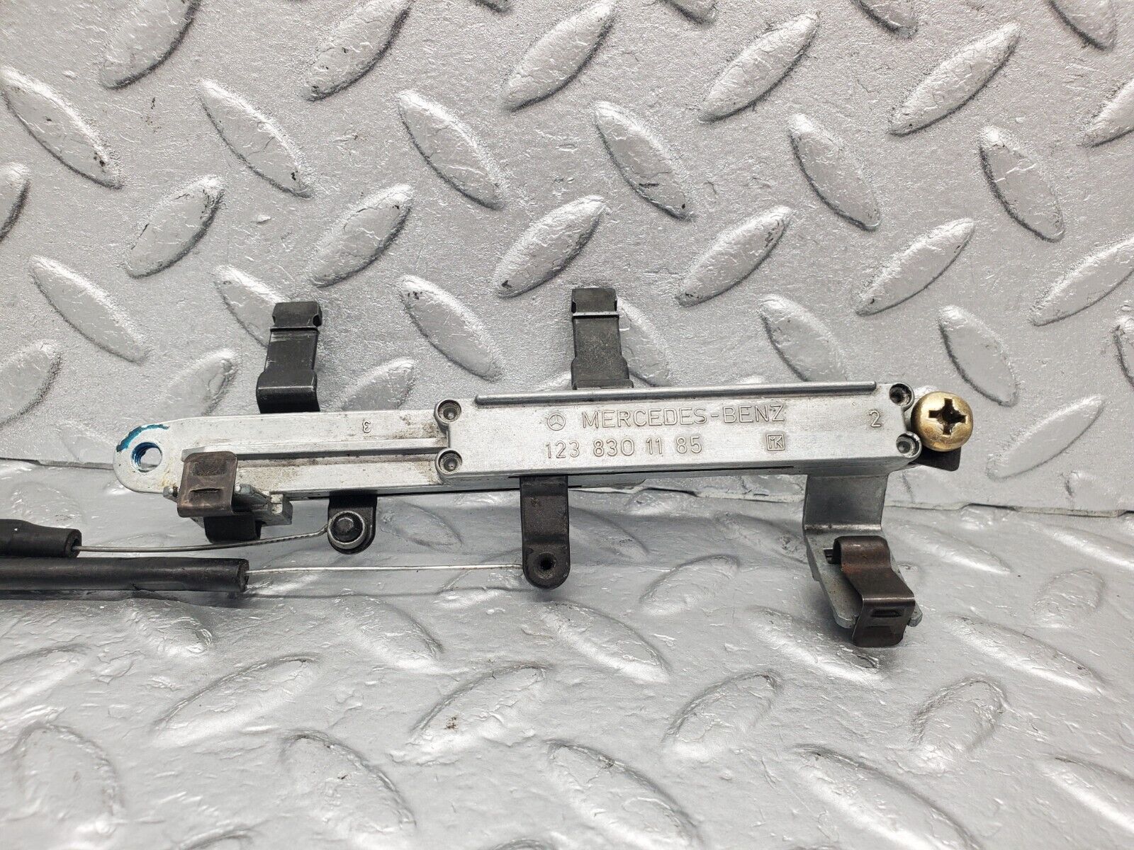 46079 Mercedes-Benz S123 200T Wagon Heater Slider Control 1238301185