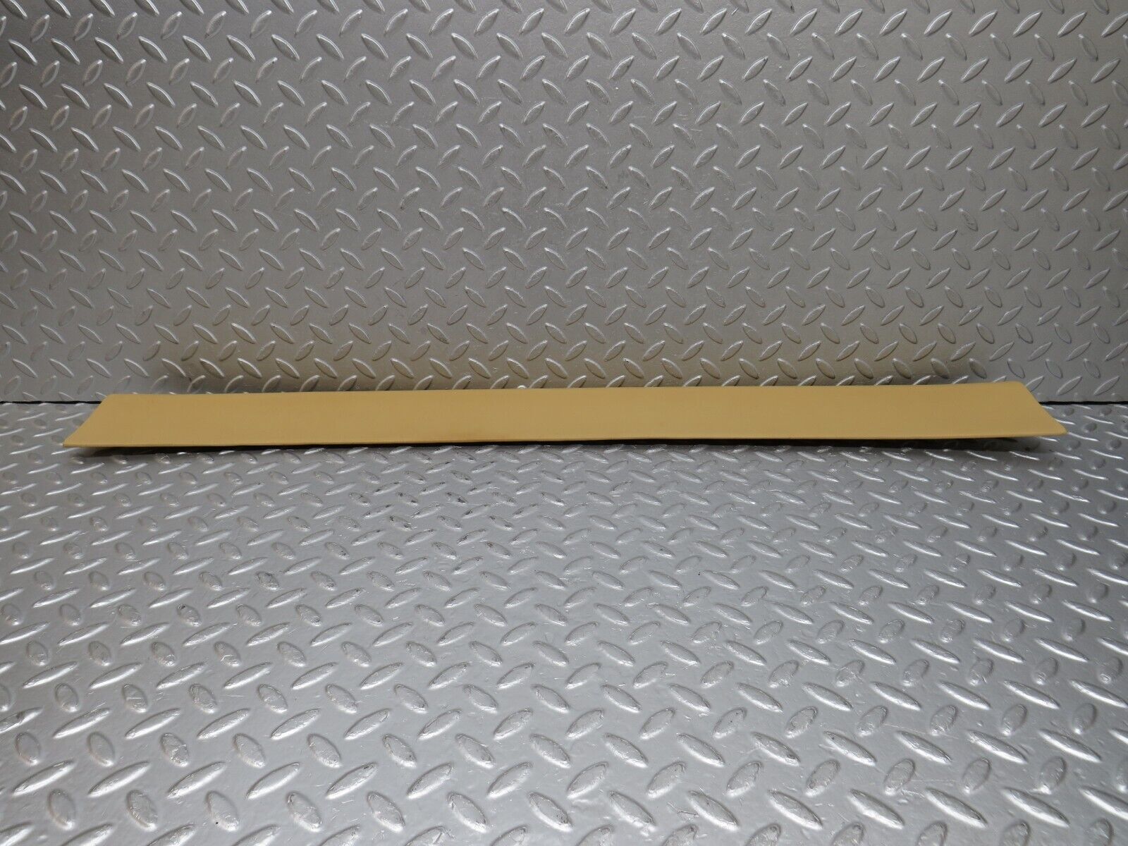 39848 Mercedes-Benz R107 350SL Hardtop Rear Headlining Panel