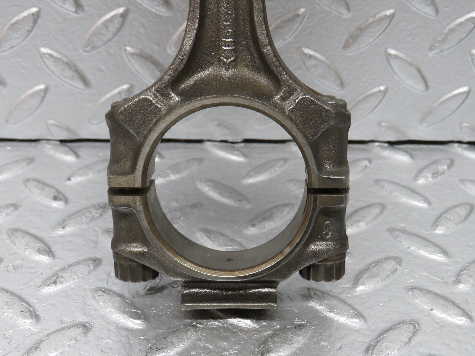 32771 Mercedes-Benz C107 R107 350 V8 Piston With Connecting Rod 92mm 11607