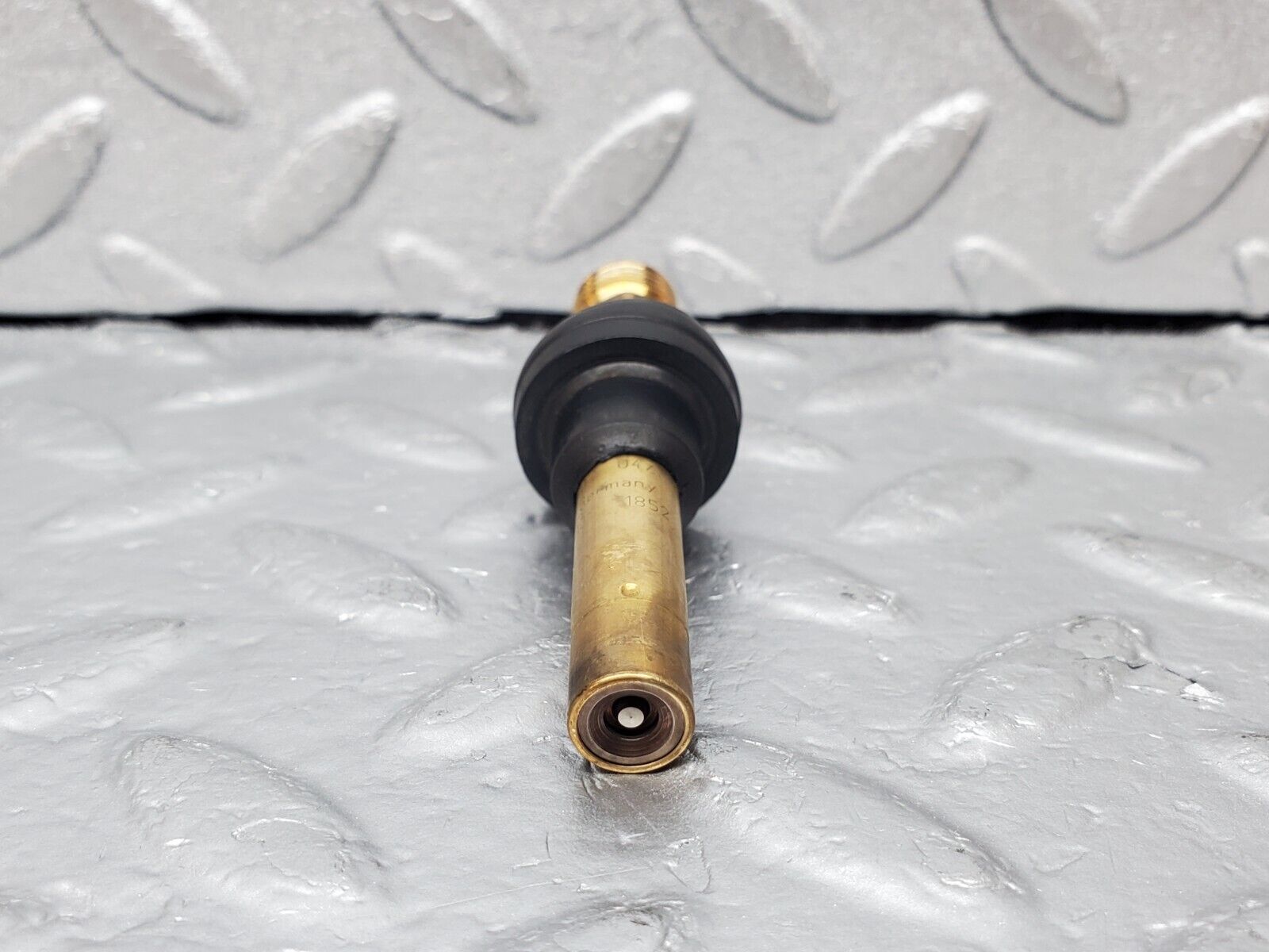 45340 Mercedes-Benz 280E M110.983 Fuel Injector Bosch 0437502047