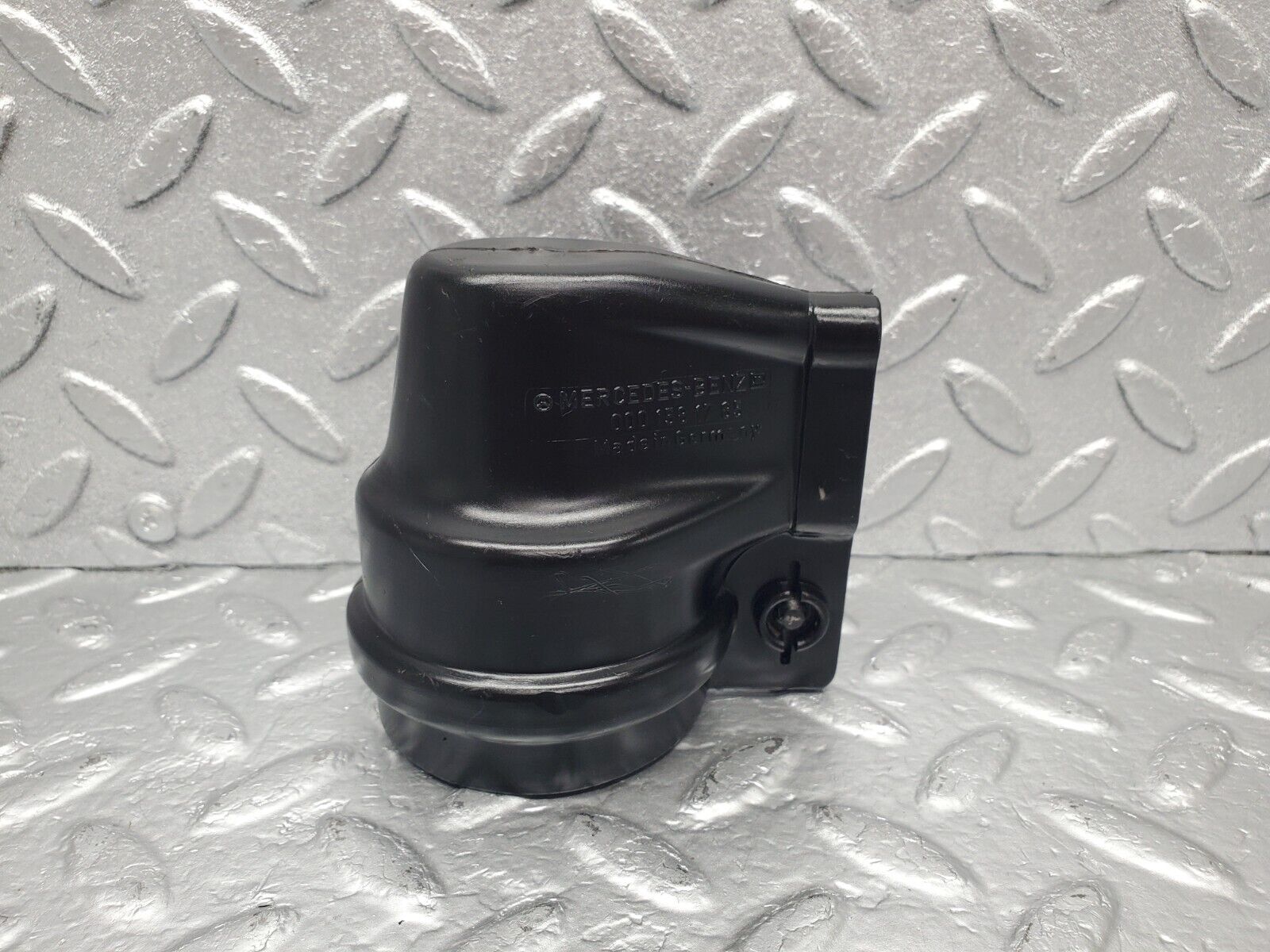 46424 Mercedes-Benz C123 280CE Coupe Ignition Coil Protective Cap 0001581785