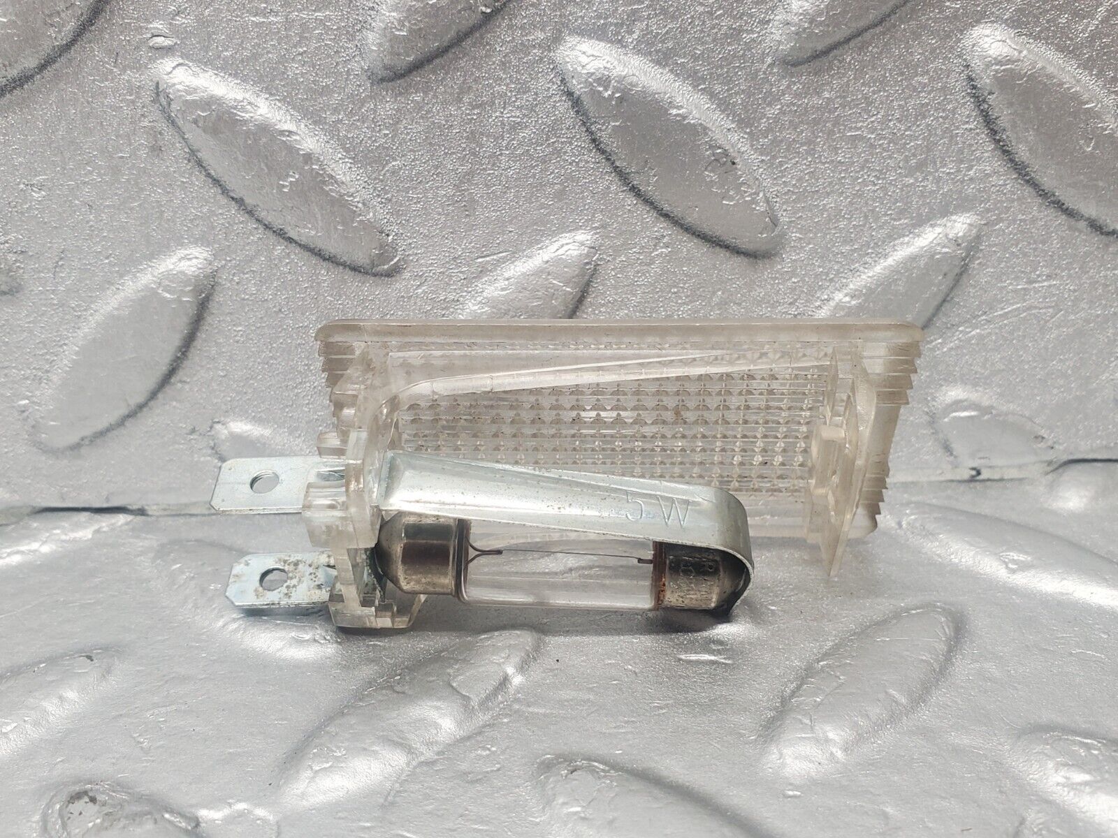 46044 Mercedes-Benz W126 420SE Glove Box Light