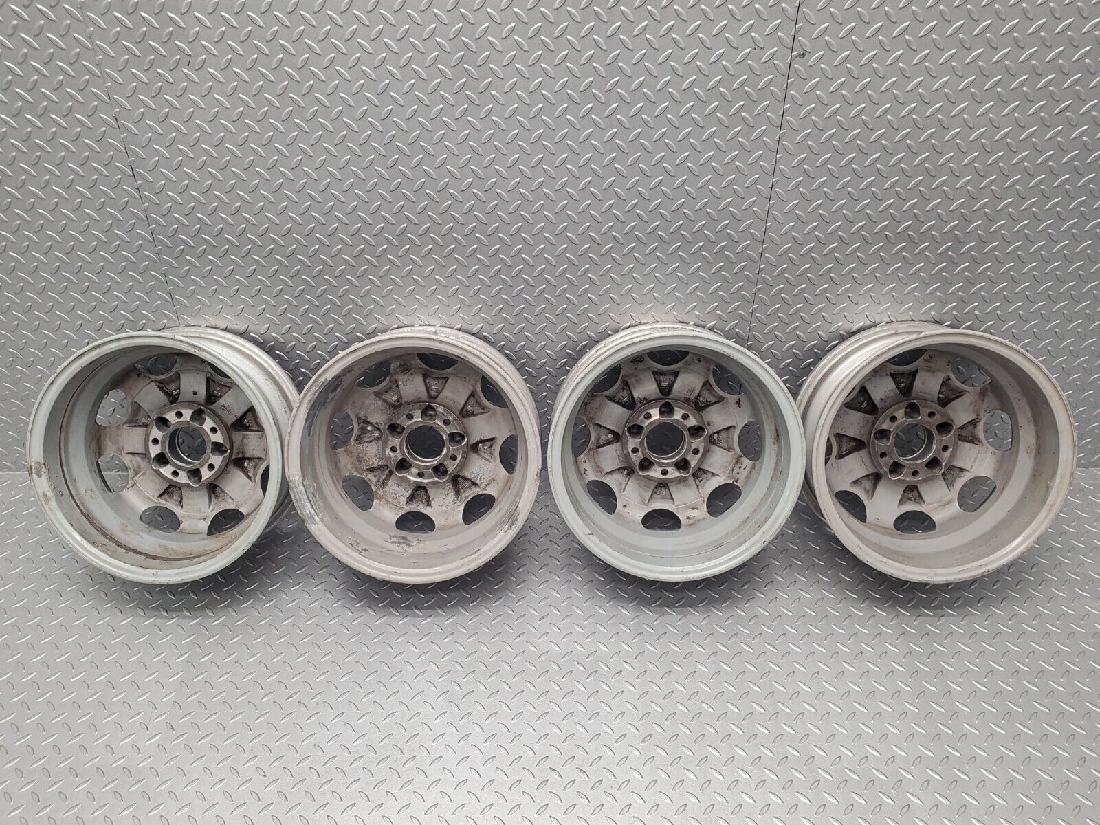 46103 Mercedes-Benz Alloy Wheel Set 6.5Jx15H2 ET44 1244011802