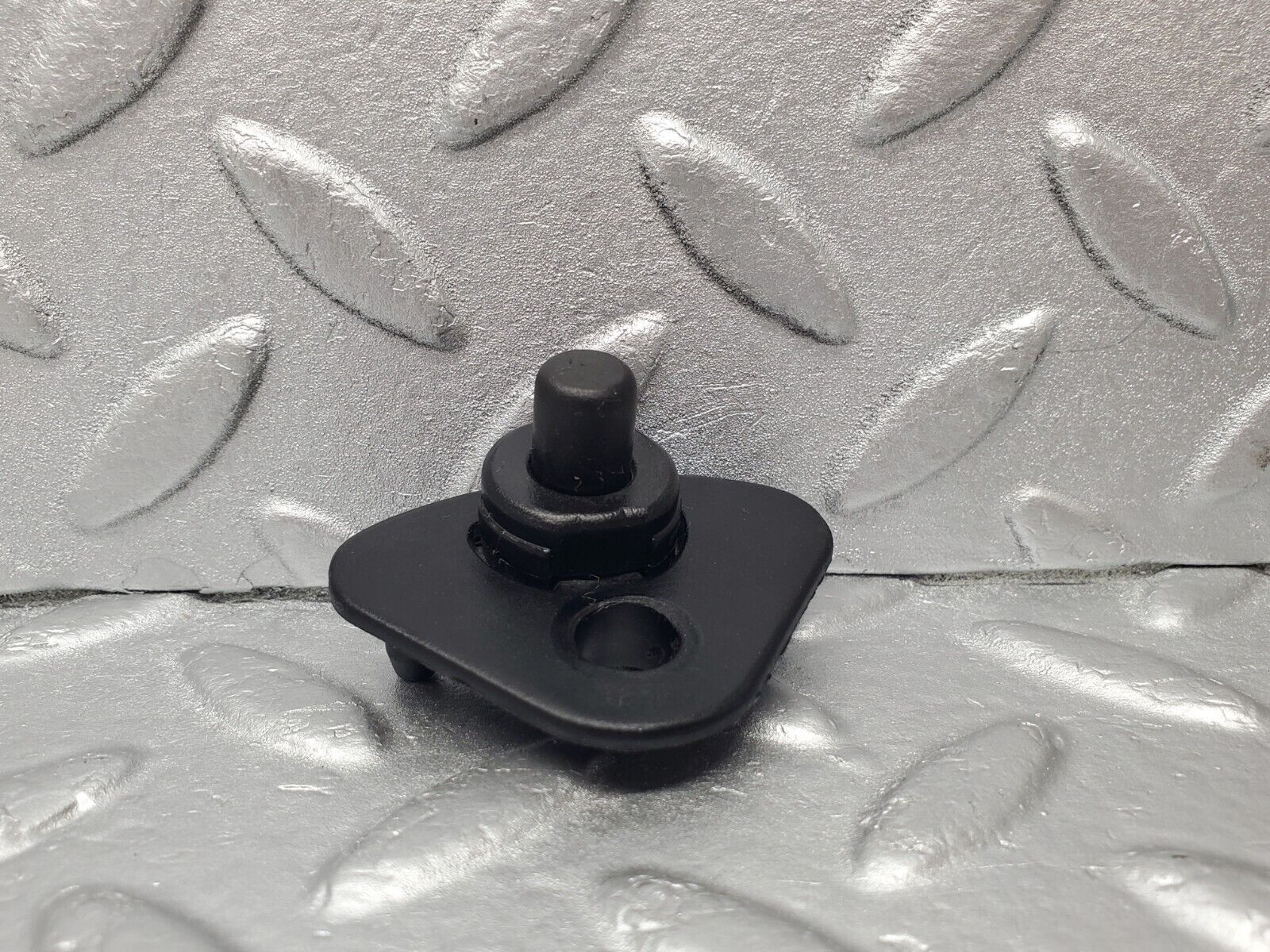 46923 Mercedes-Benz R129 320SL Coupe Trunk Boot Light Switch 1296900011