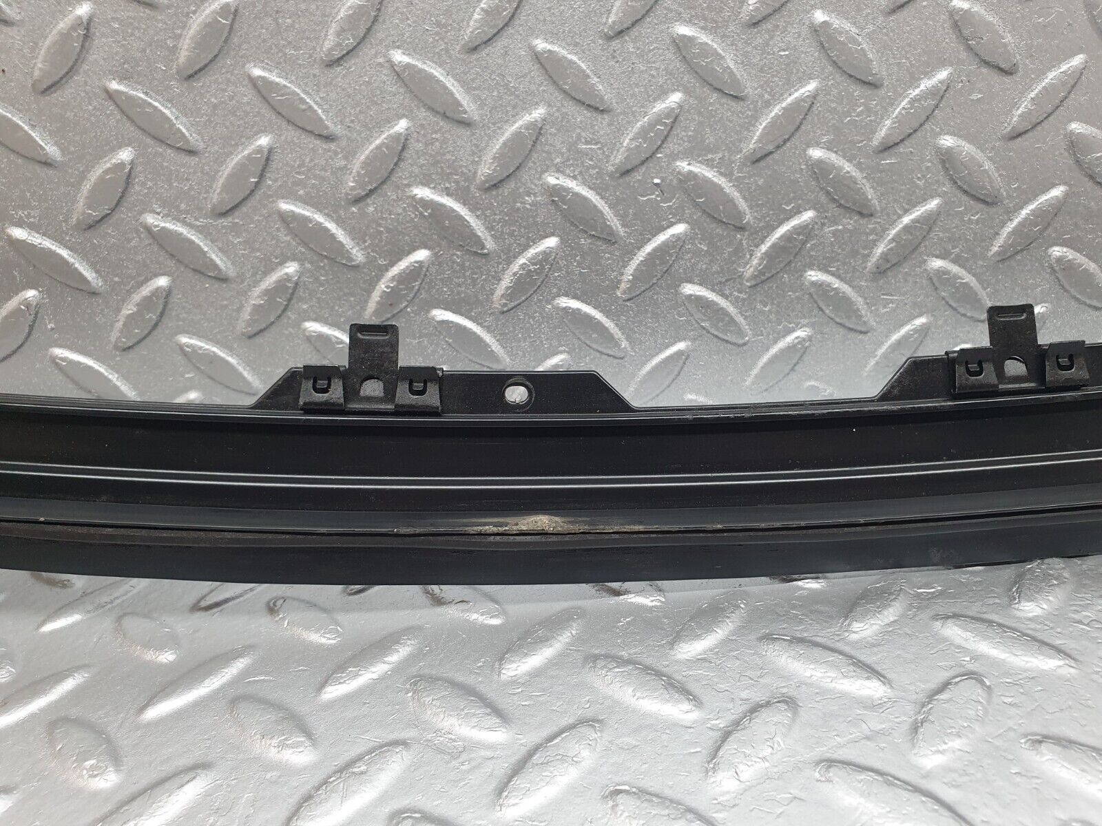 42642 Mercedes-Benz R129 320SL Coupe Front Windscreen Top Moulding Trim