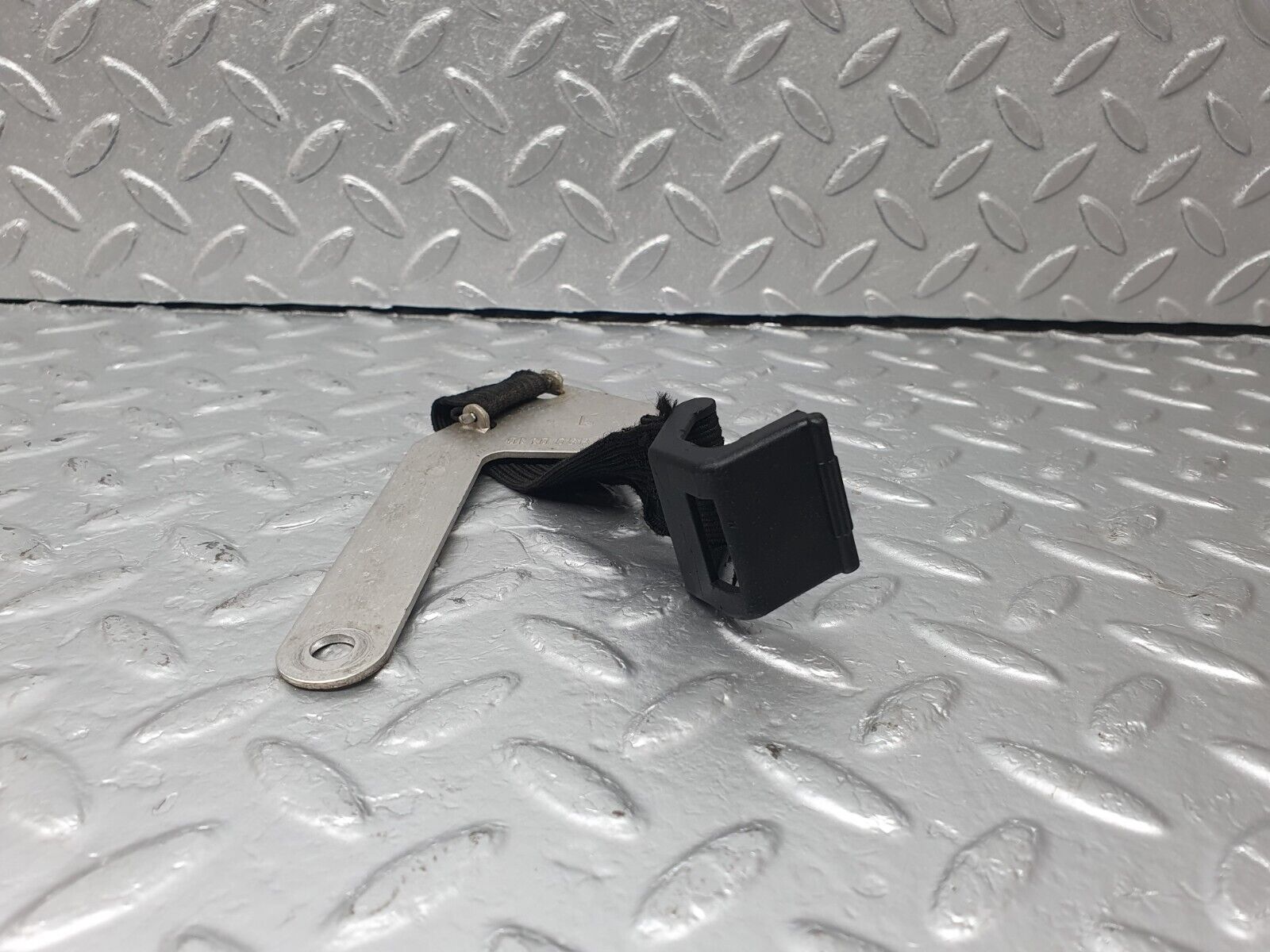 42601 Mercedes-Benz R129 320SL Coupe Wind Deflector Cover Left 1298600110