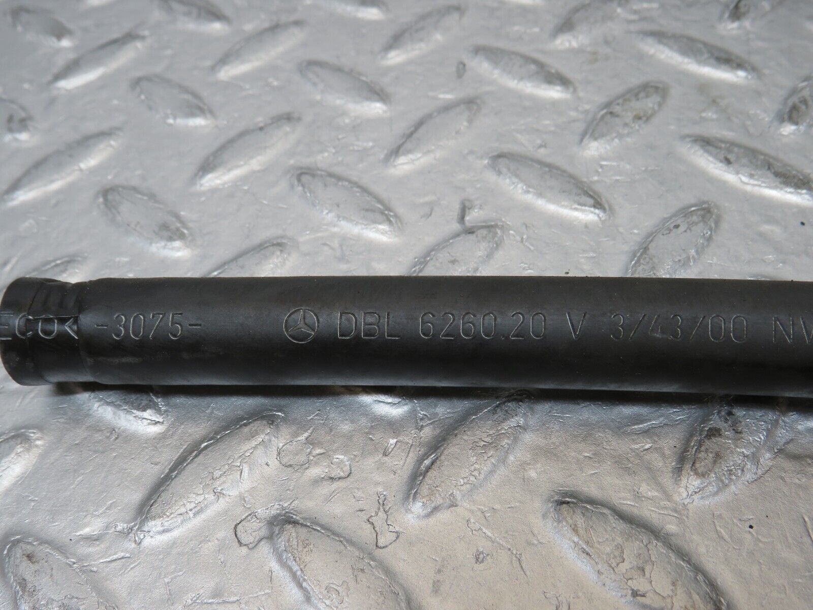 35049 Mercedes-Benz W210 320E Automatic Gearbox Oil Pipe Hose Set 2109972482