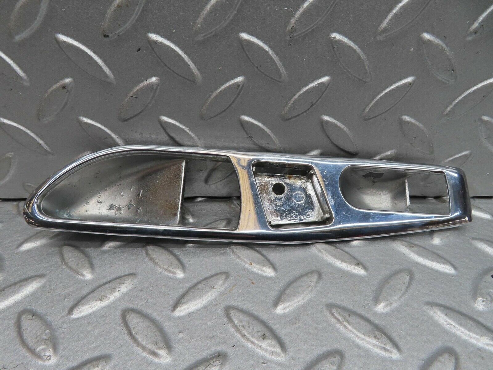 13860 Mercedes-Benz R107 450SL Interior Door Handle Chrome Surround Right