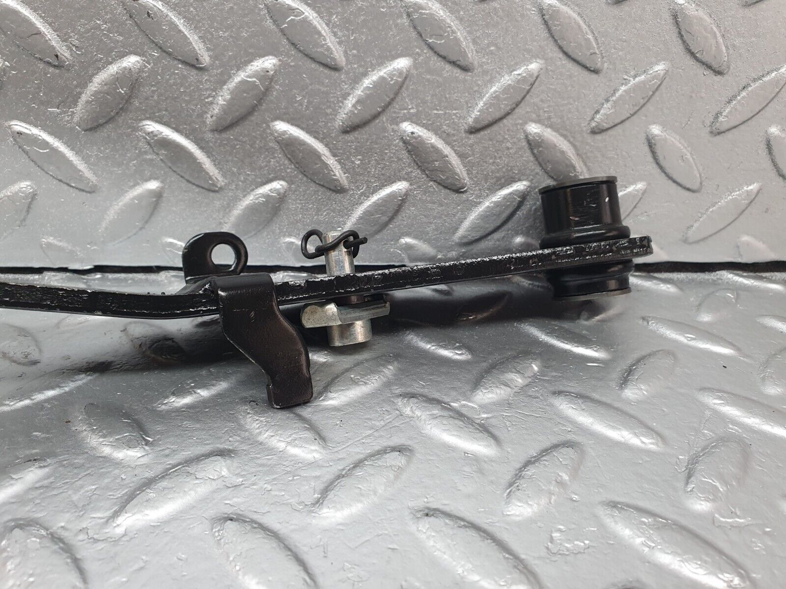 42698 Mercedes-Benz W201 190 2.0L Brake Pedal With Rubber 2012920082