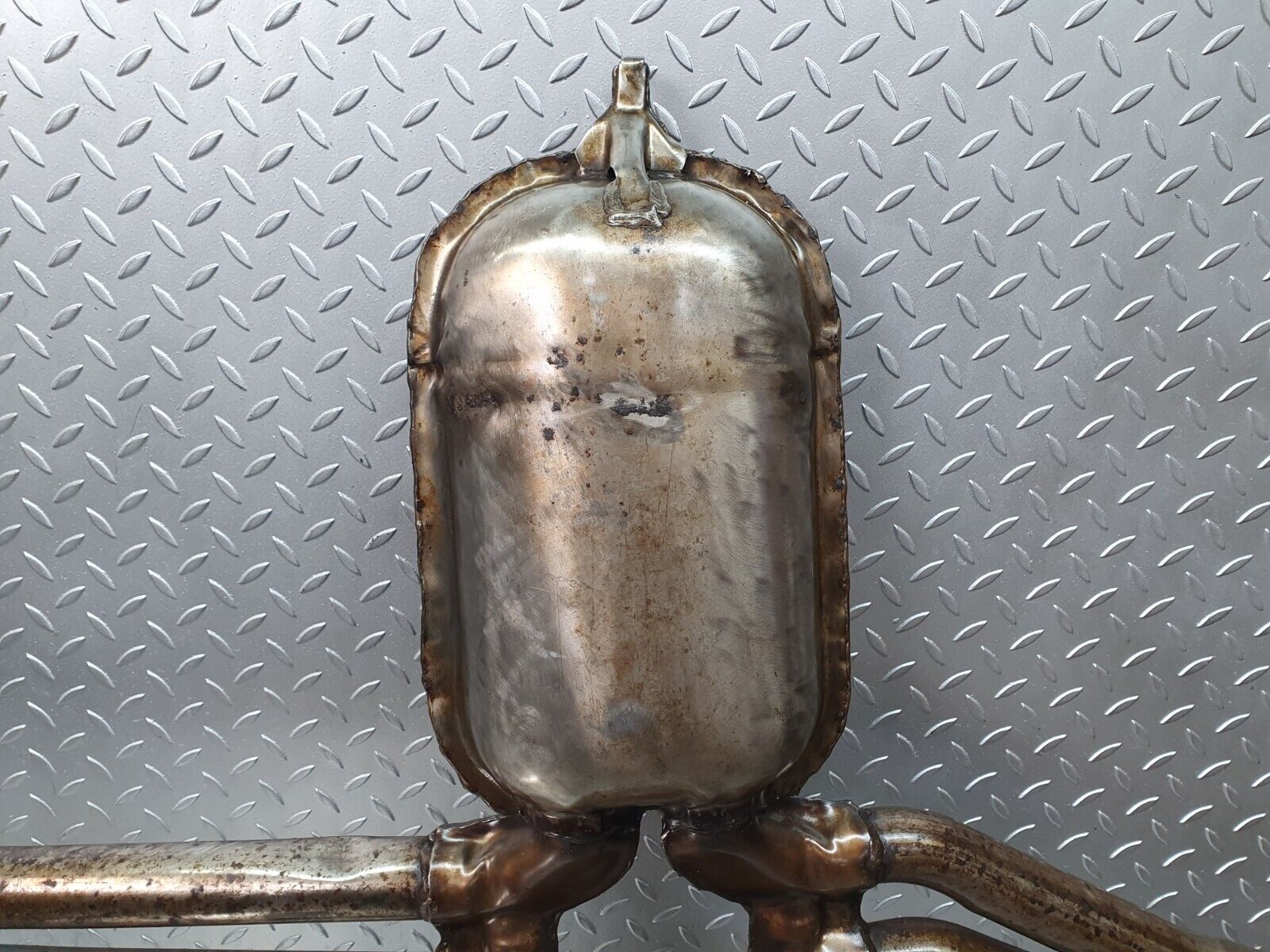 43823 Mercedes-Benz C126 380SEC Coupe Exhaust Middle Silencer