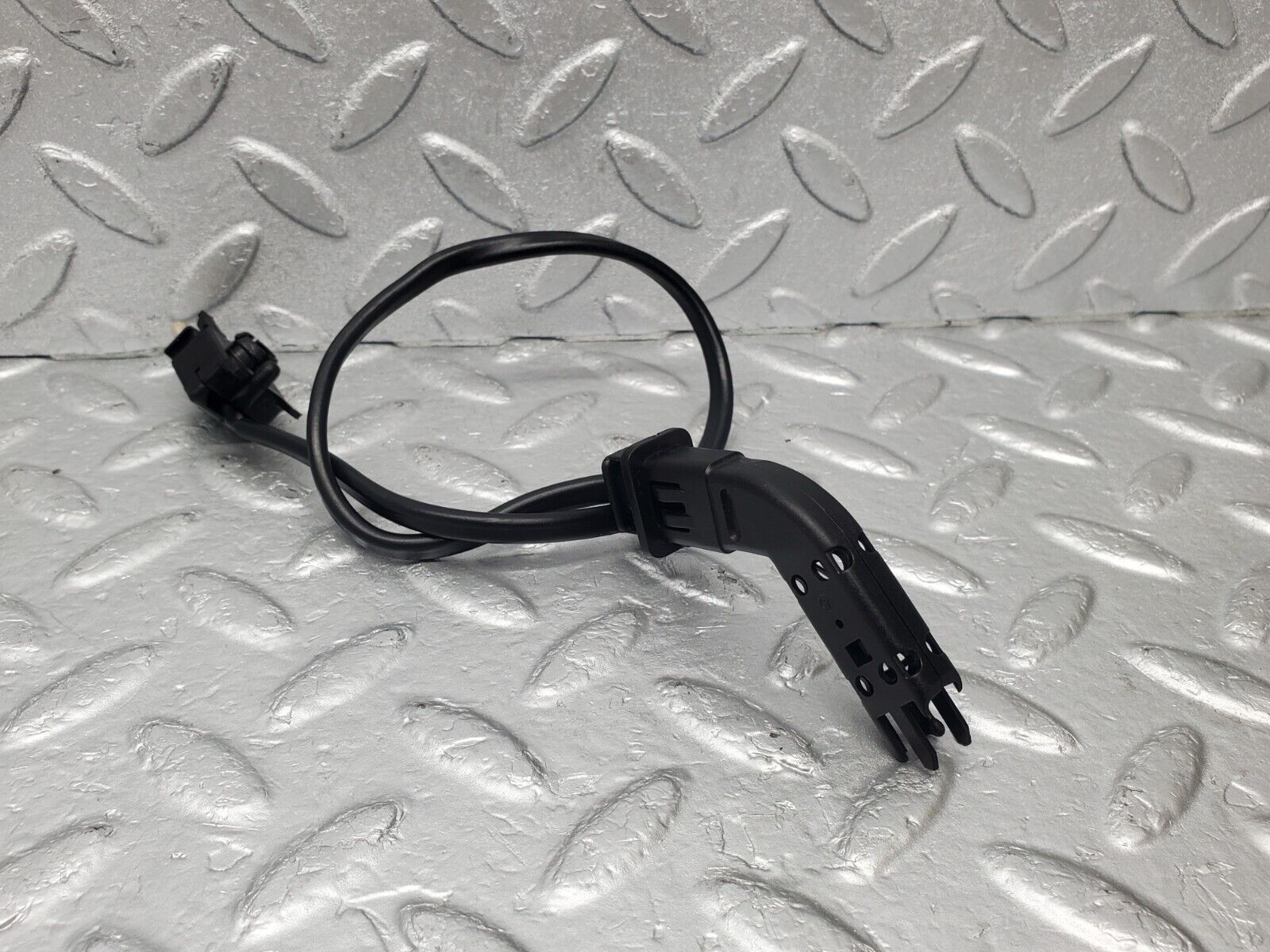 46055 Mercedes-Benz W126 420SE Temperature Sensor 0085450928
