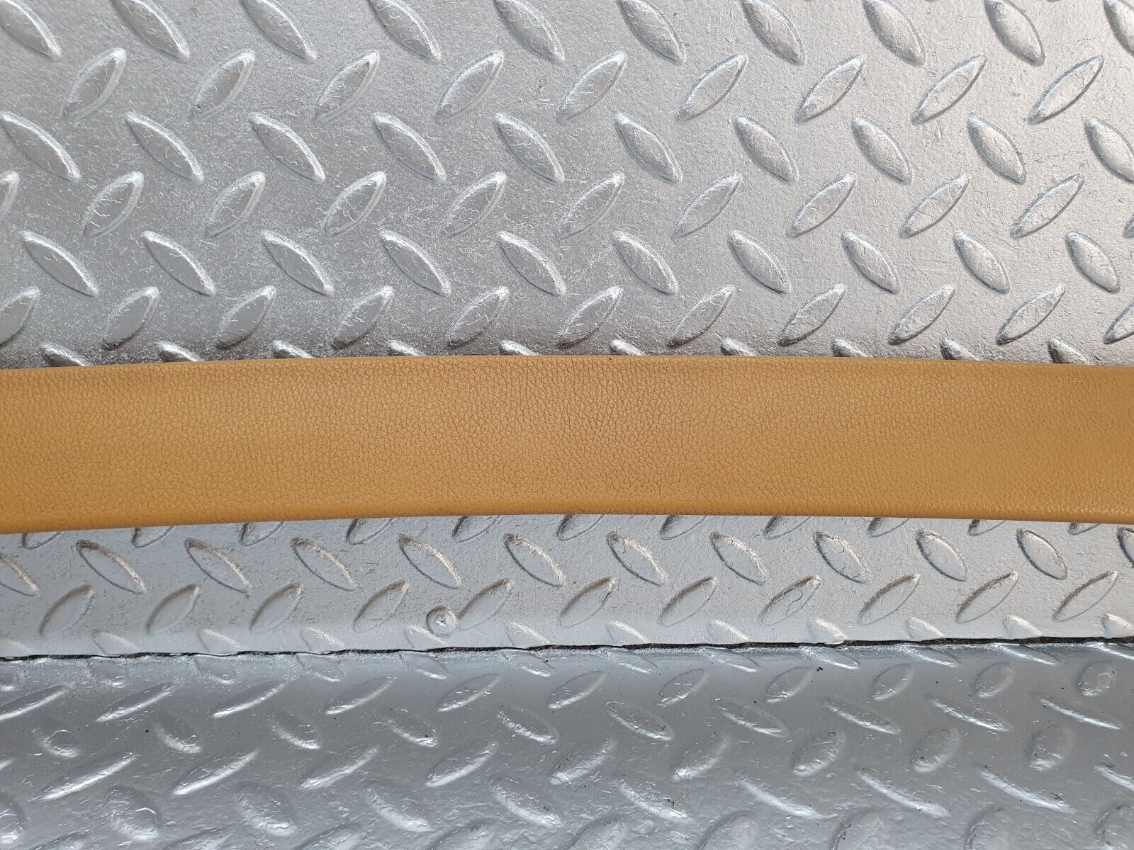 43045 Mercedes-Benz R107 Hardtop Windshield Lower Cover Panel