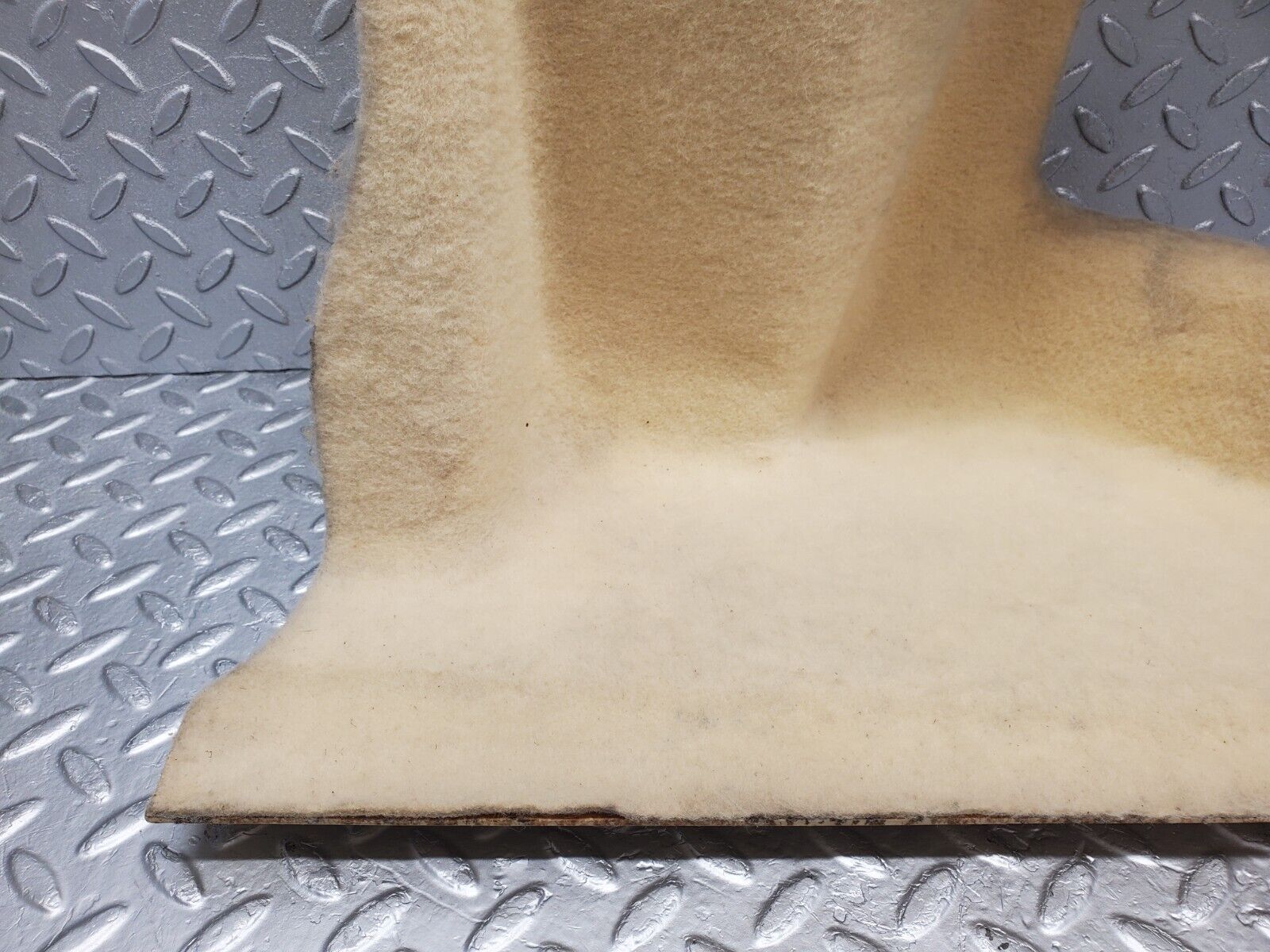 46889 Mercedes-Benz R129 320SL Coupe Trunk Boot Battery Cover Beige 1296930433 1296903230