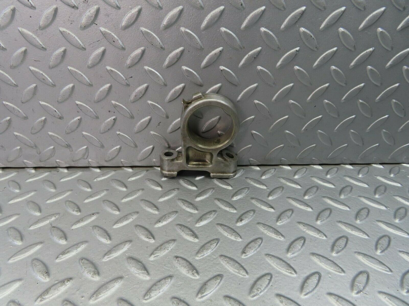 9081 Mercedes-Benz R107 Camshaft Tower Bearing 1160512112