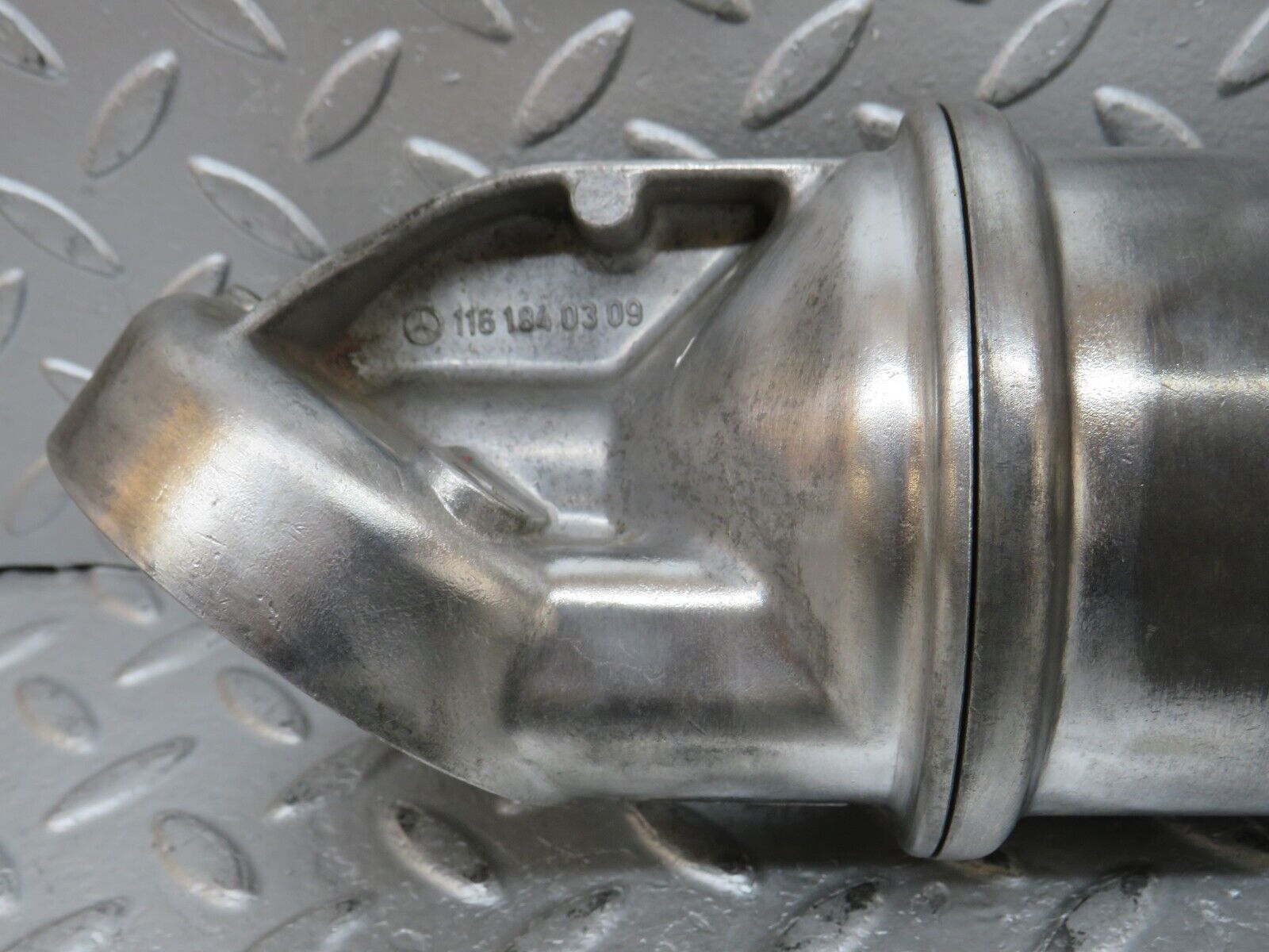 32849 Mercedes-Benz C107 R107 350 V8 Oil Filter Housing 1161840309