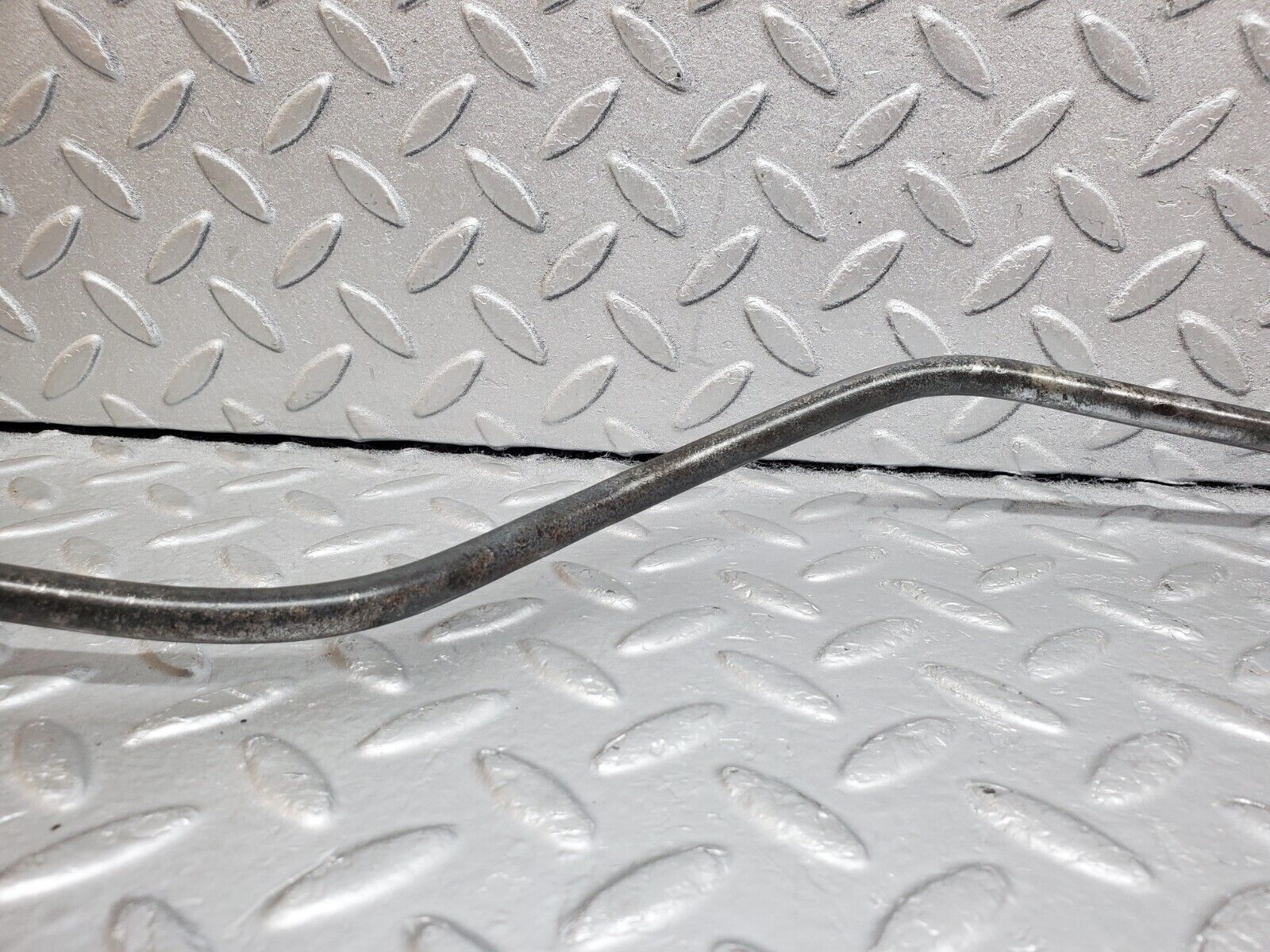 45459 Mercedes-Benz 280E M110.988 Gearbox Oil Hose Pipe