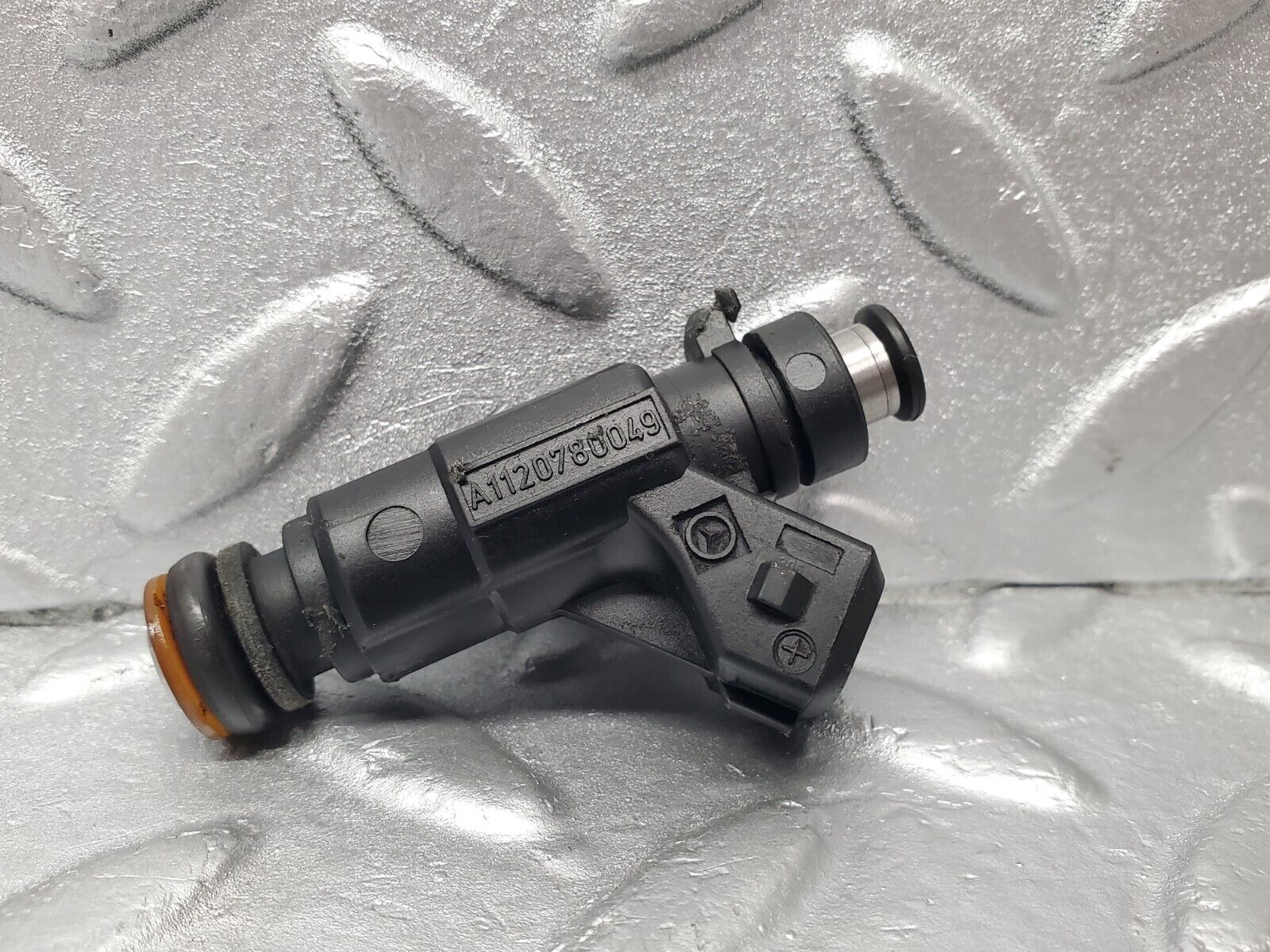 46774 Mercedes-Benz R129 320SL Coupe Fuel Injector Bosch 0280155742 1120780049