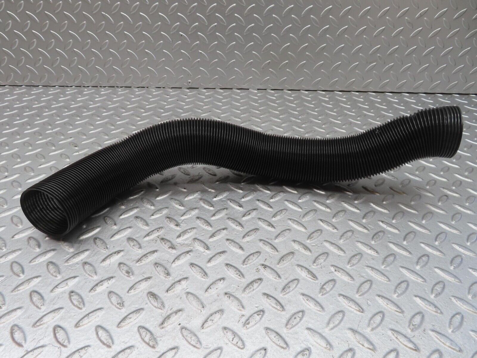 13441 Mercedes-Benz W123 200 Heater Pipe Air Pipe Right Side