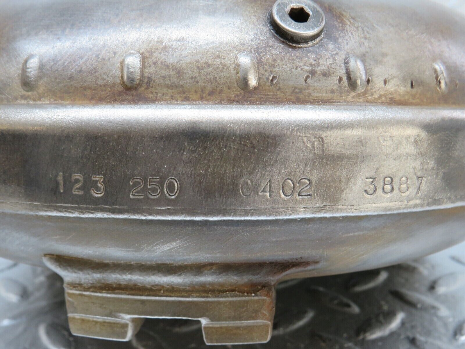 34211 Mercedes-Benz W124 260E Torque Converter 1232500402