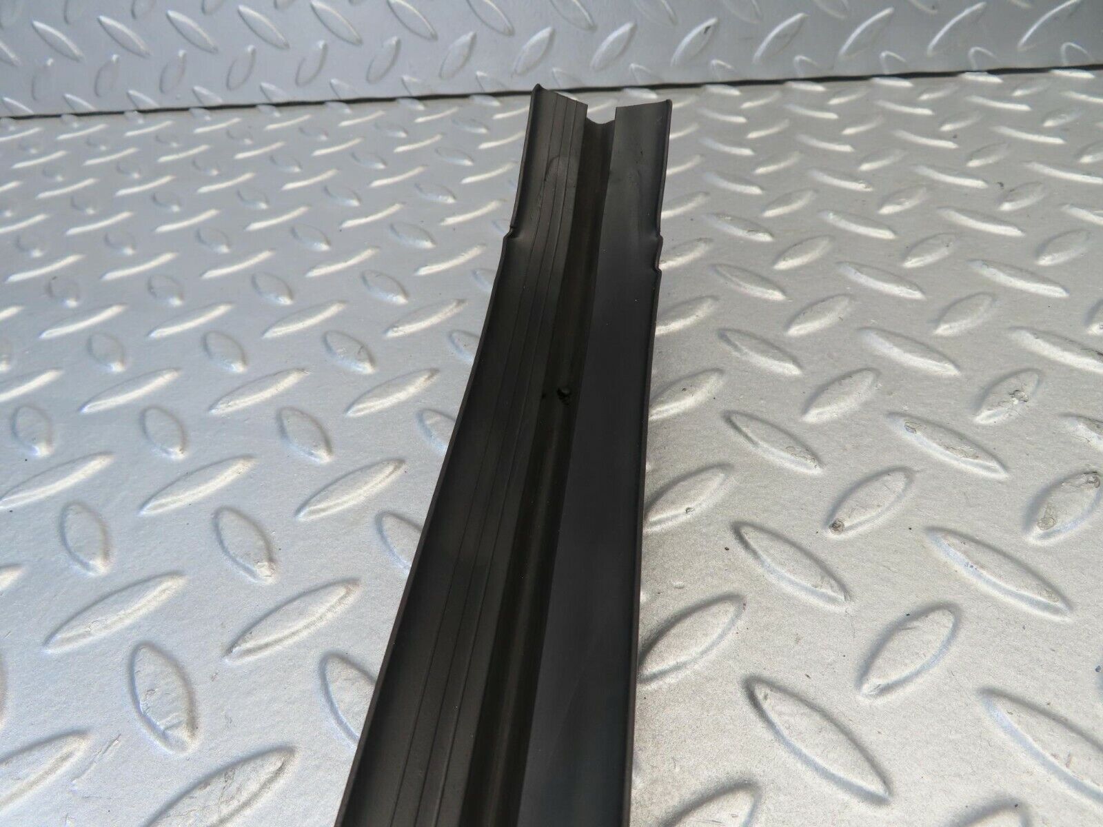 11577 Mercedes-Benz C123 230CE Coupe Rear Bumper Rubber