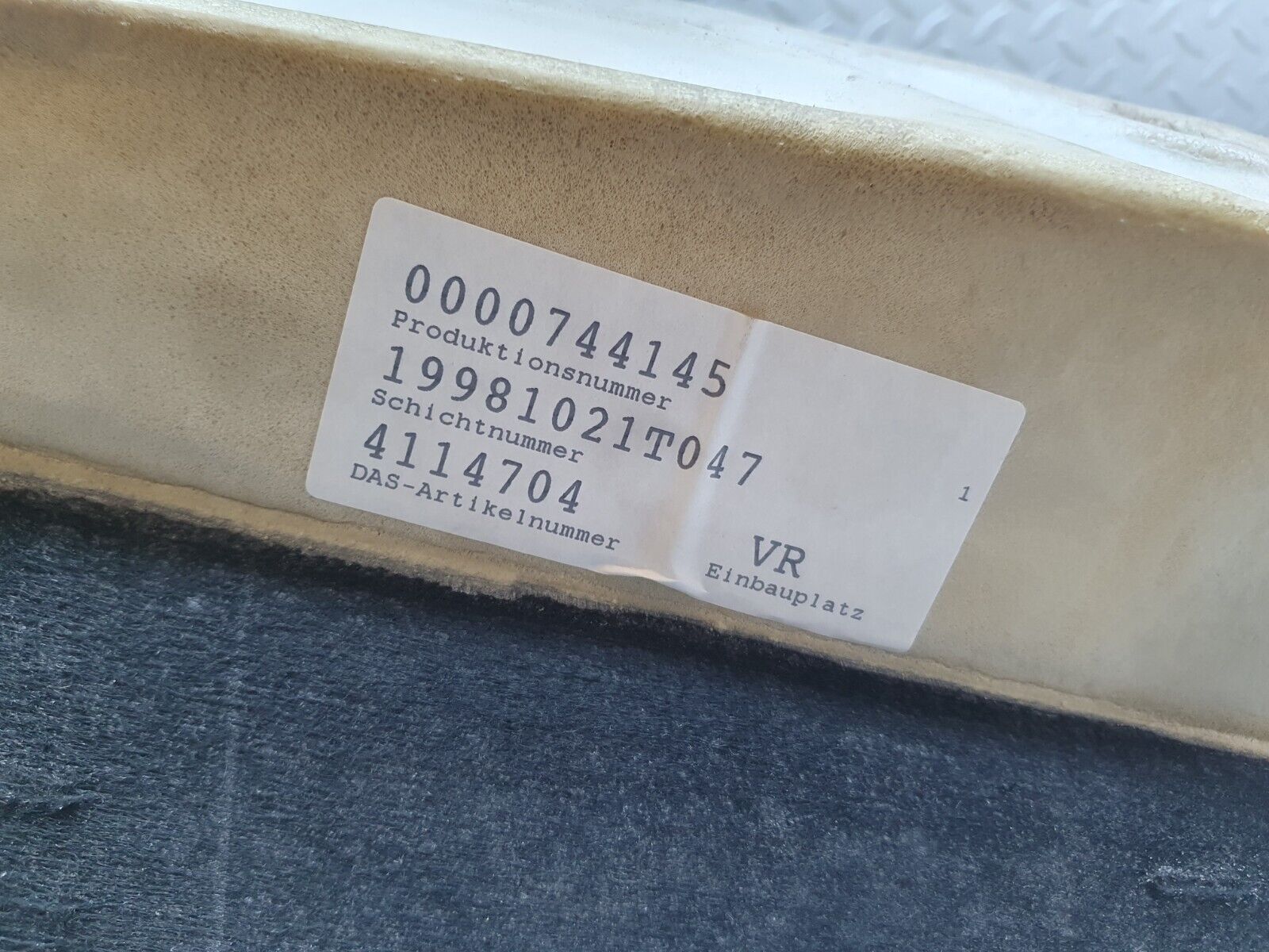 41762 Mercedes-Benz W202 C200 Front Right Floor Carpet