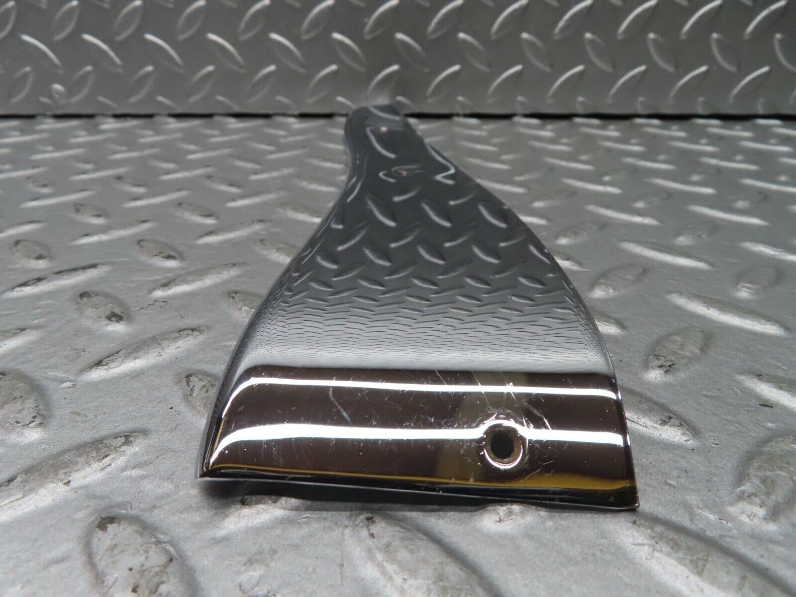 20513 Mercedes-Benz R107 450SL Left Door Chrome Cover