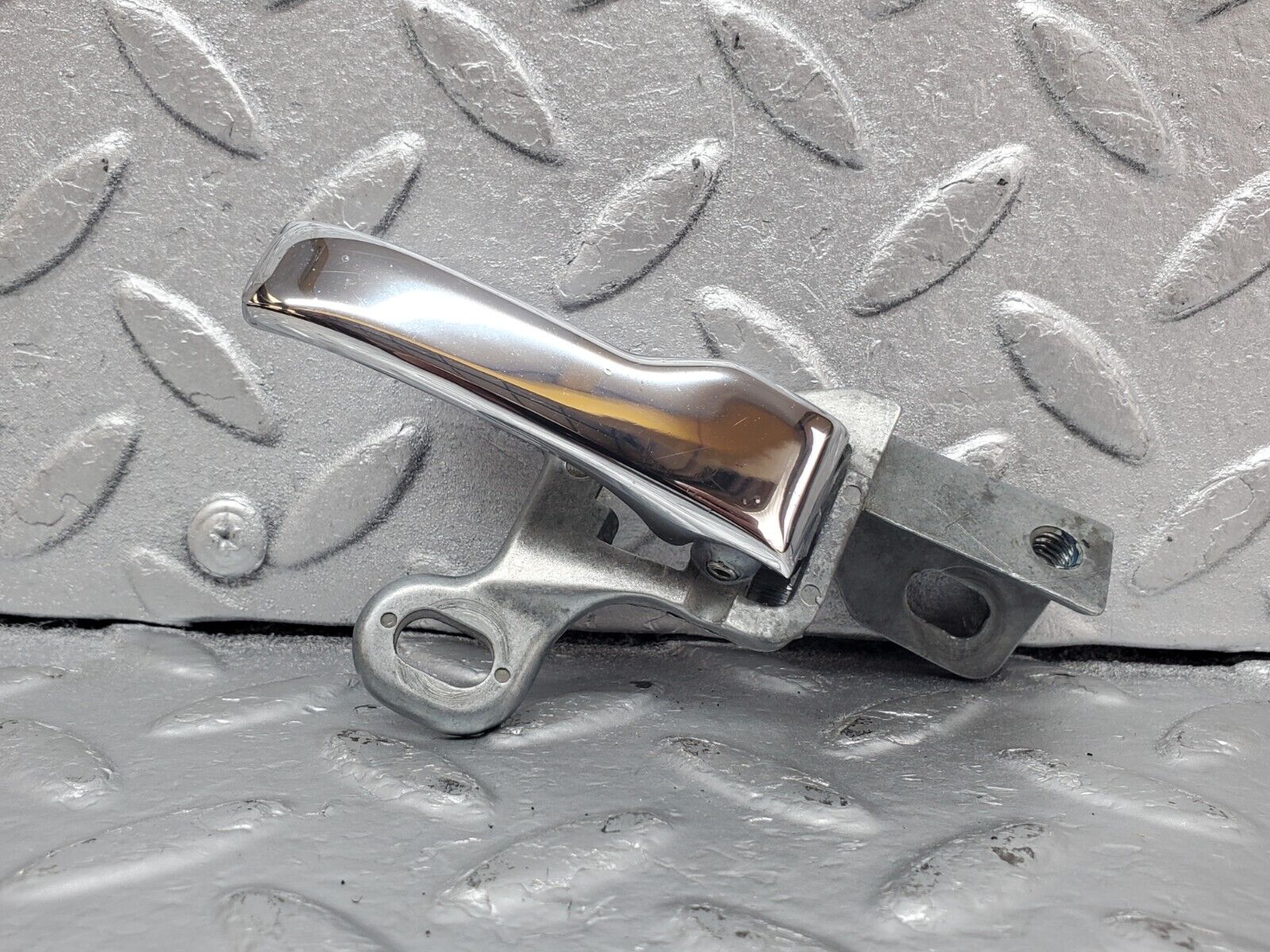 44385 Mercedes-Benz W123 280E Right Interior Door Handle 1237600261