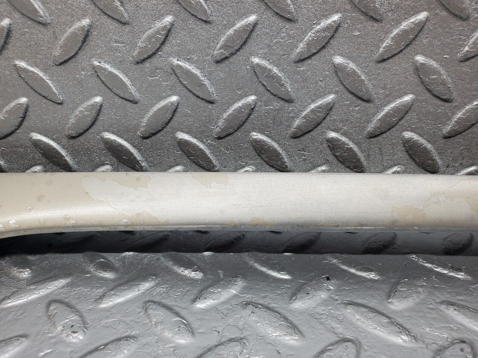 45806 Mercedes-Benz W126 420SE A Pillar Exterior Trim Right Side 1266981698