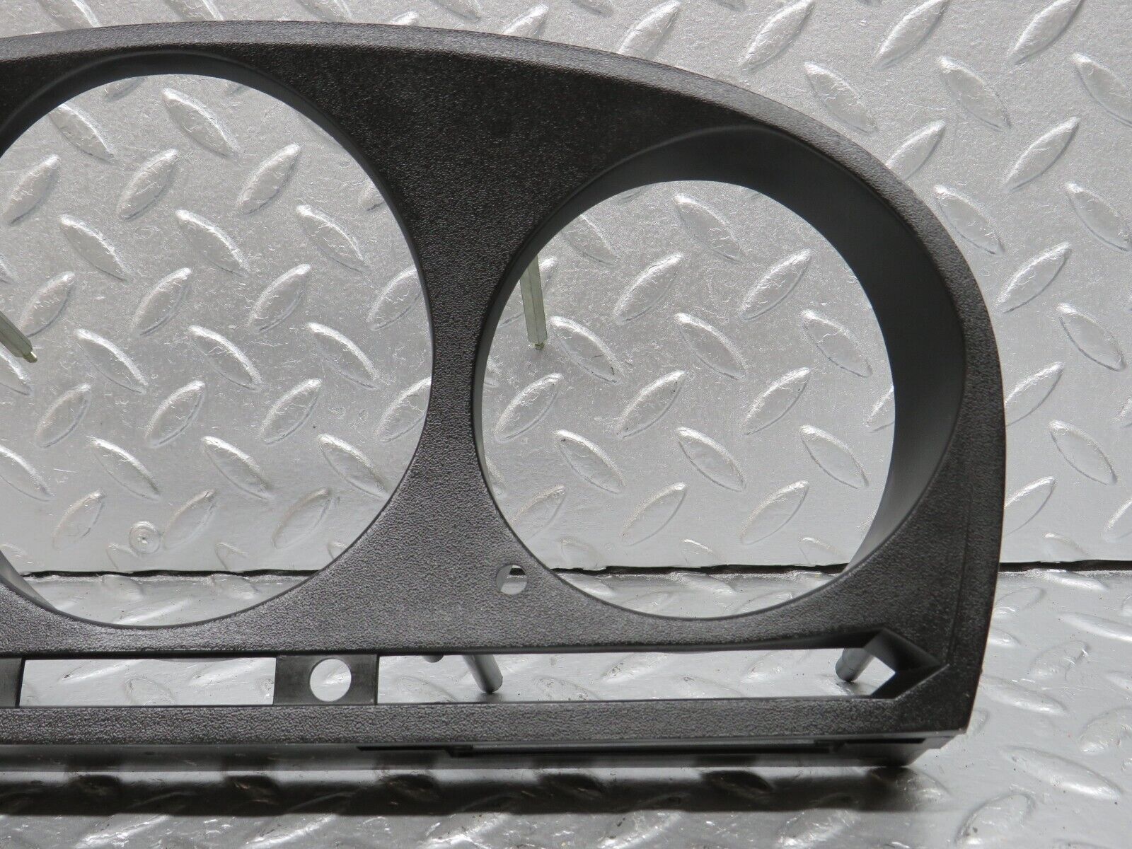 40073 Mercedes-Benz R107 350SL Instrument Cluster Housing