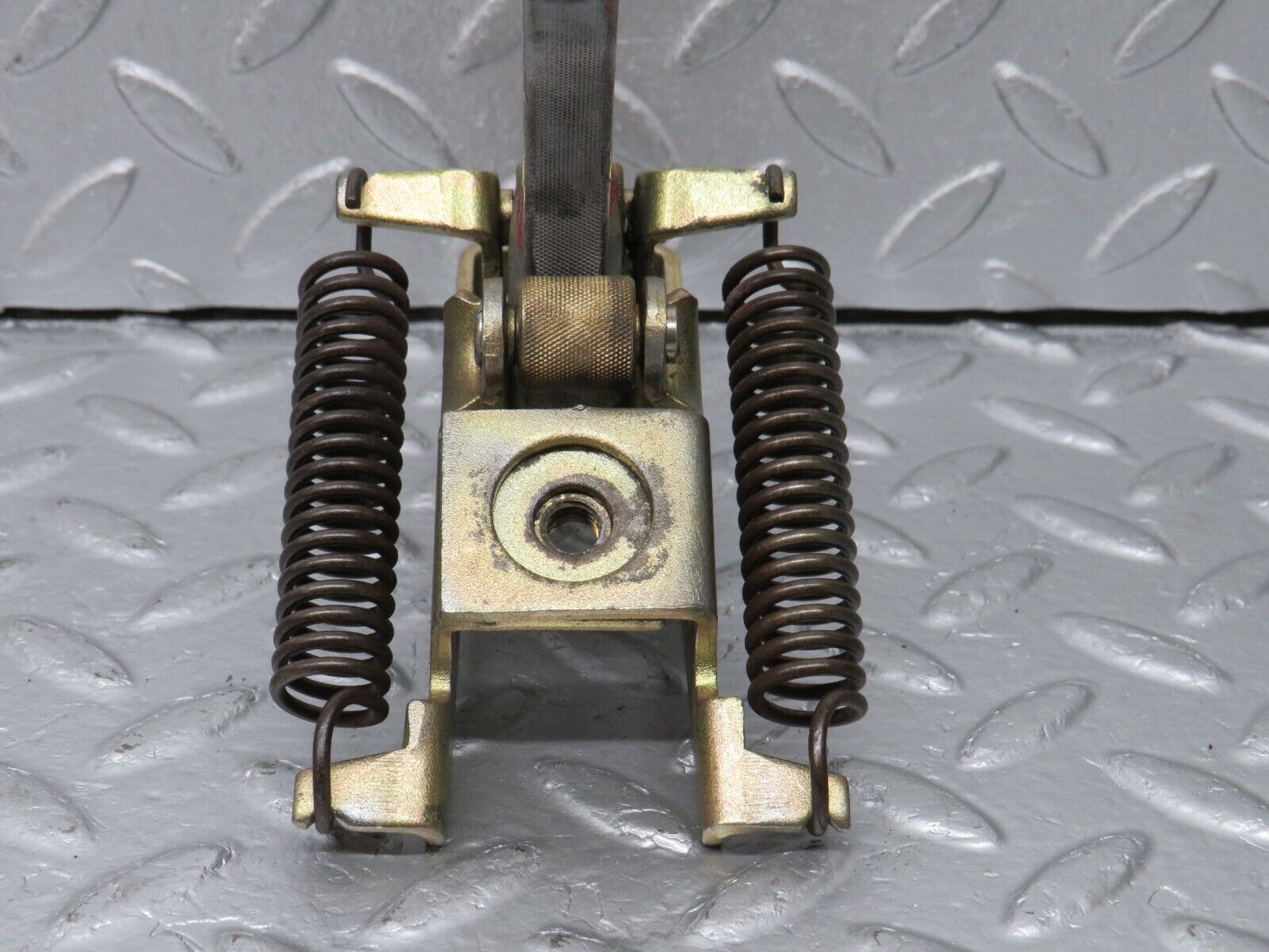 39883 Mercedes-Benz R107 350SL Door Safety Check Strap