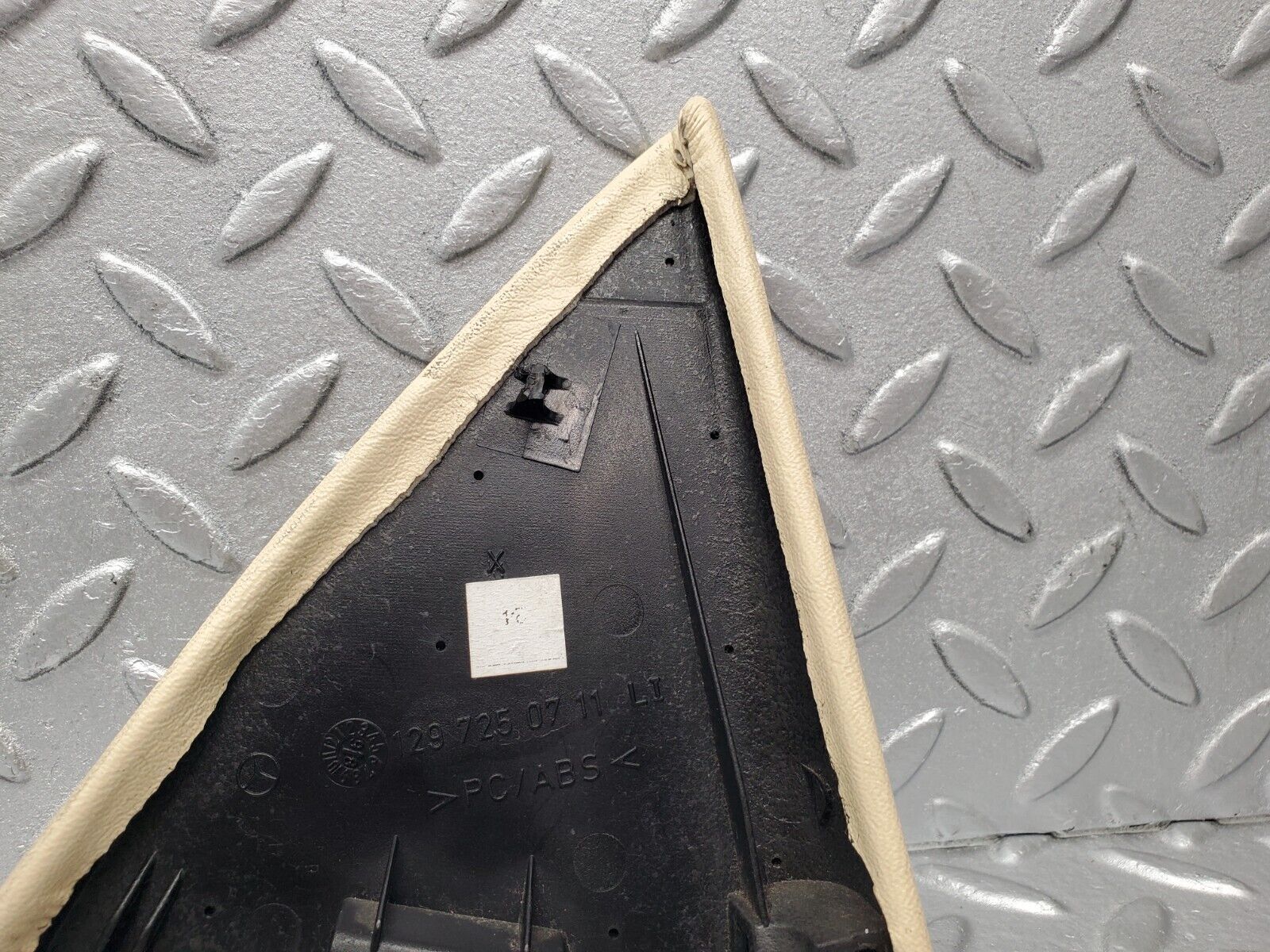 46754 Mercedes-Benz R129 320SL Coupe Mirror Triangle Cover Left Beige 1297250711