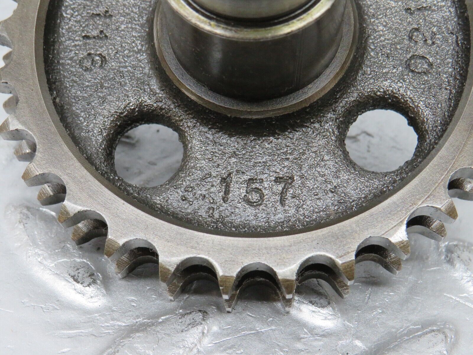 32762 Mercedes-Benz C107 R107 350 V8 Intermediate Gear 1161570214