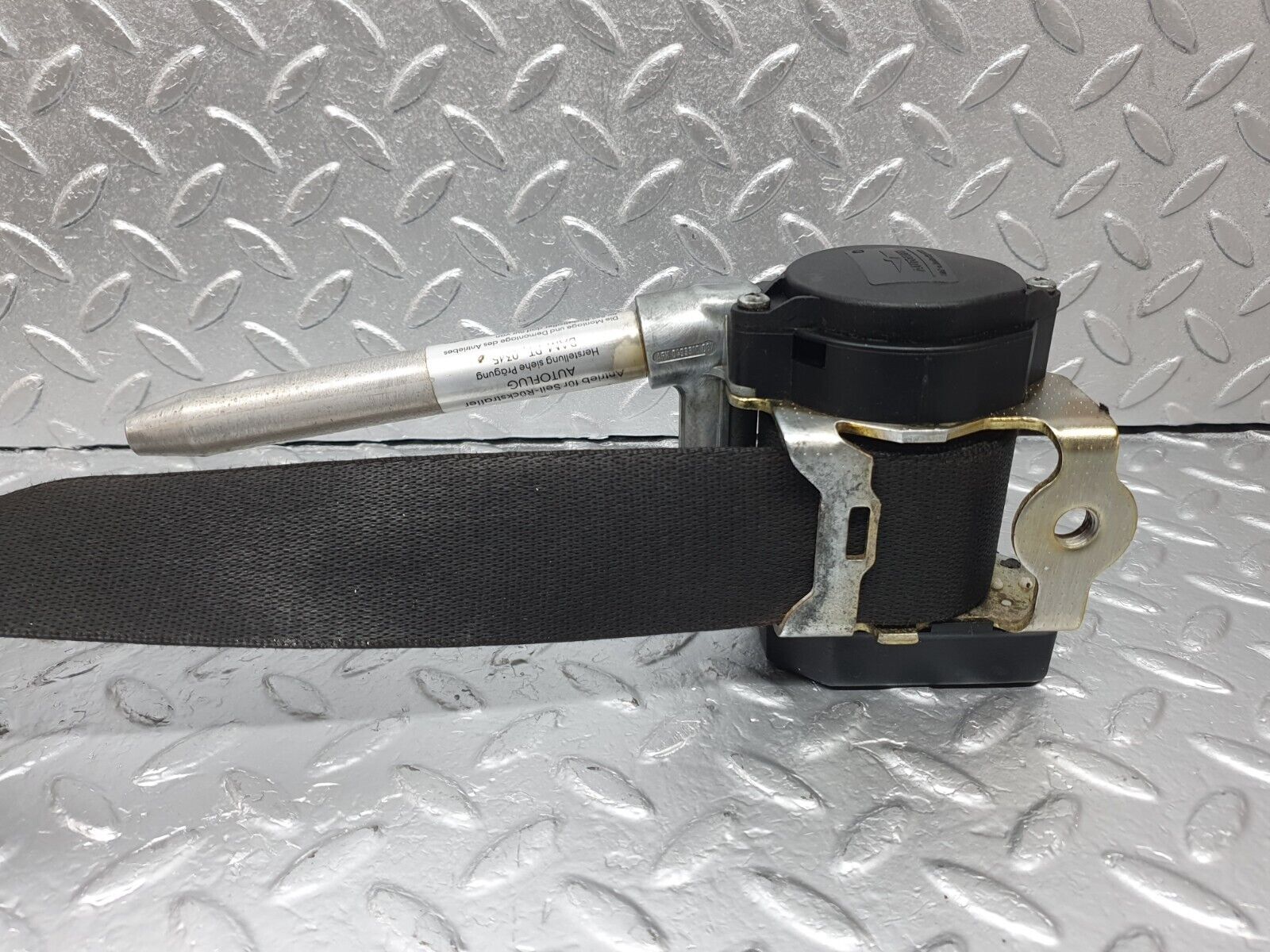 42804 Mercedes-Benz W201 190 2.0L Front Left Seat Belt With Buckle 2018606785 1248600169