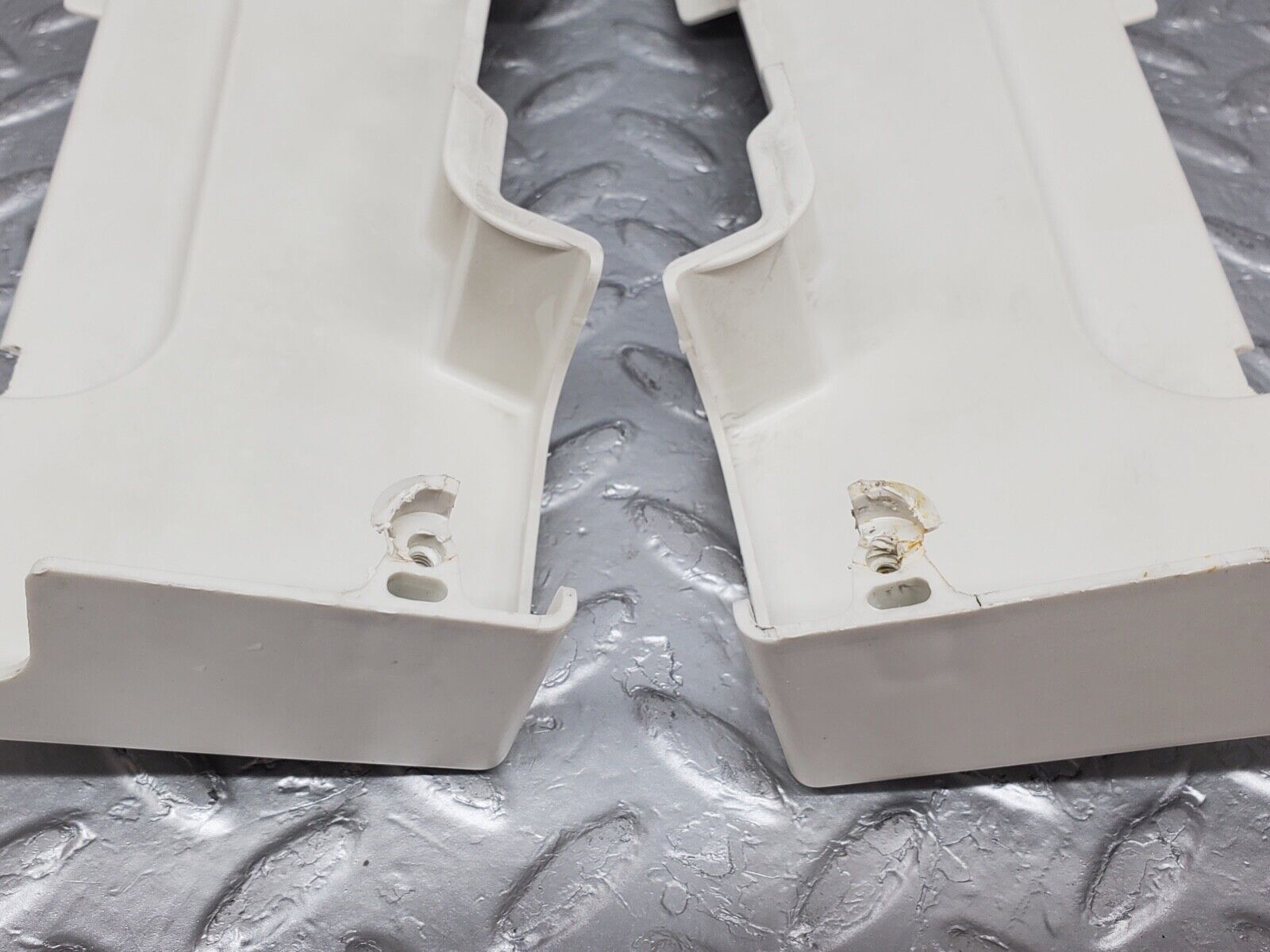 44606 Mercedes-Benz W124 220E Front Door Lock Cover Pair 1247231808