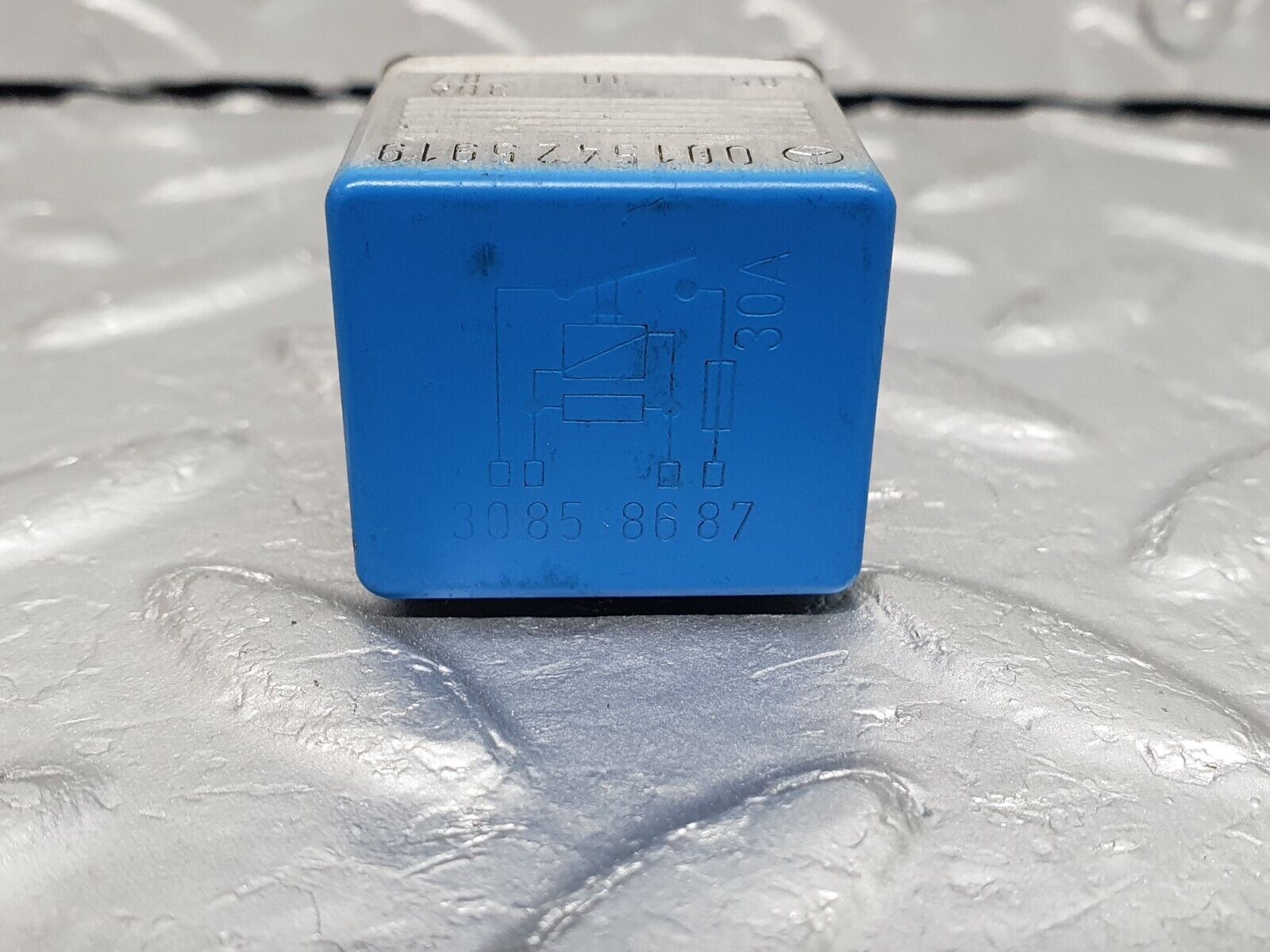 41641 Mercedes-Benz W124 200E Multi Purpose Relay 0015425919